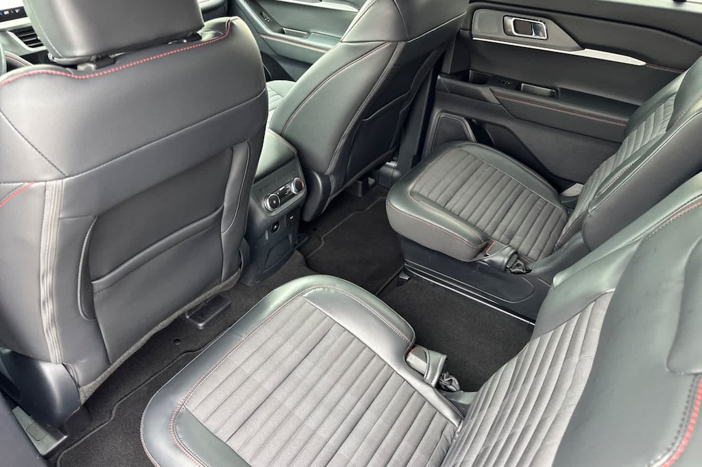 Certified 2025 Ford Explorer ST-Line SUV