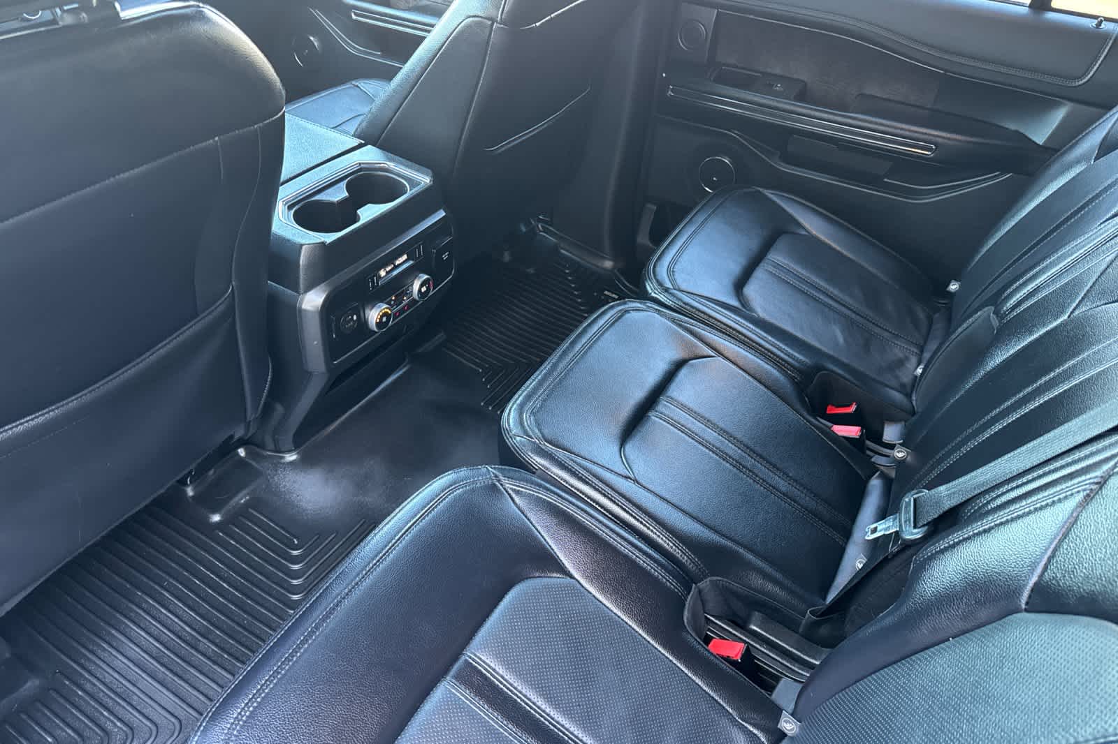 Thumbnail: 2021 Ford Expedition MAX - 4