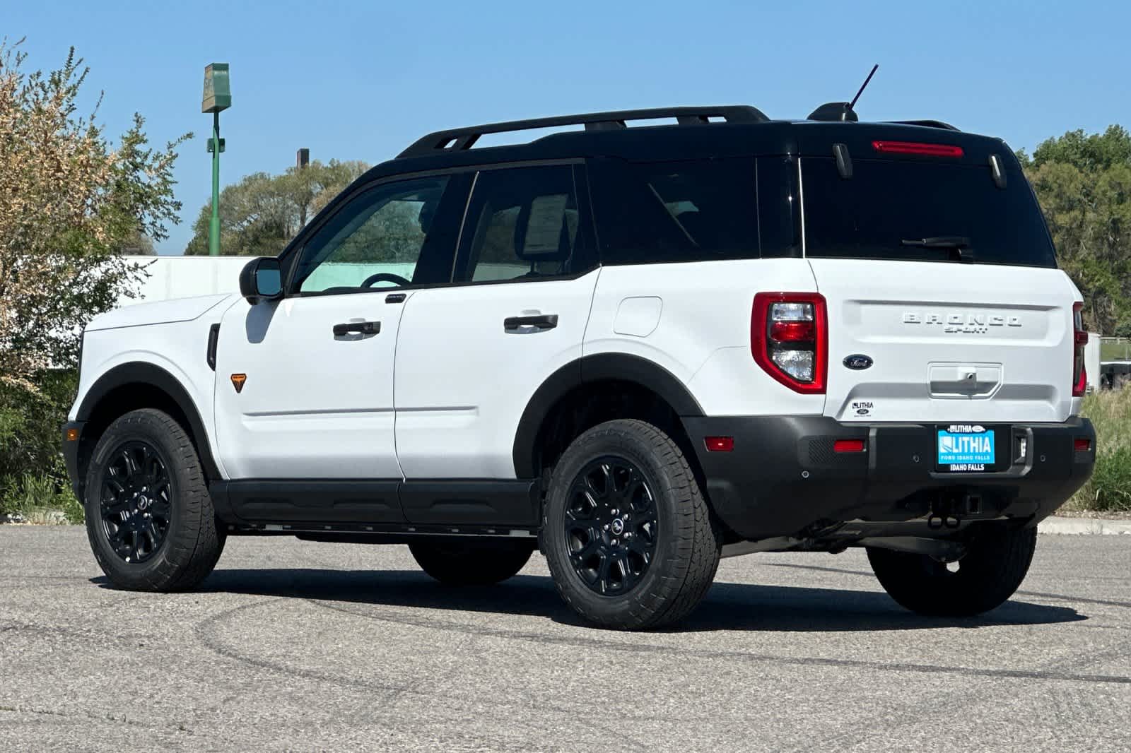 Thumbnail: 2025 Ford Bronco Sport - 6