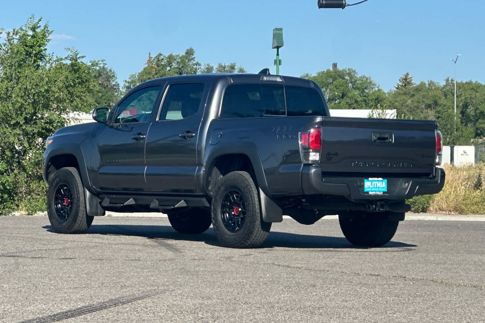 Thumbnail: 2023 Toyota Tacoma - 6