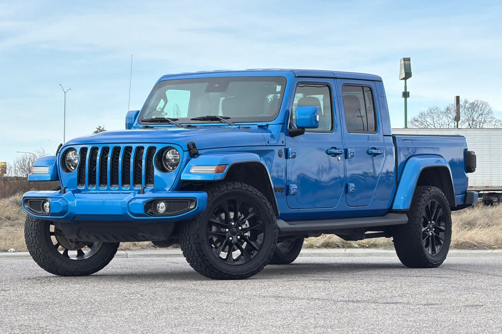 Thumbnail: 2022 Jeep Gladiator - 1