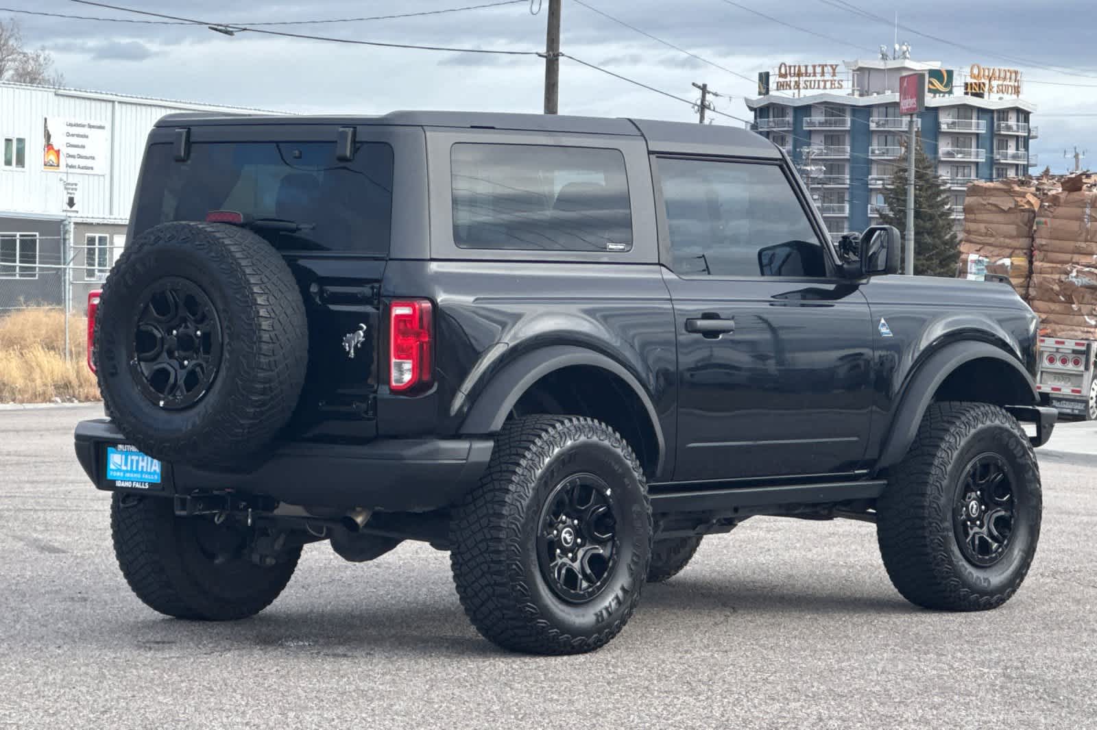 Thumbnail: 2022 Ford Bronco - 2