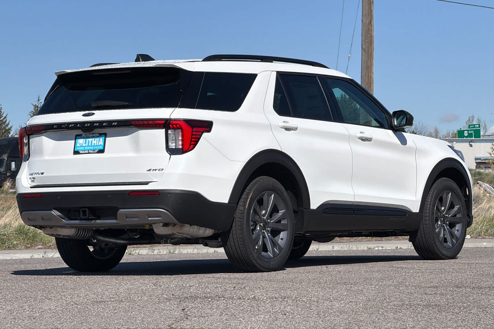 Thumbnail: 2026 Ford Explorer - 2