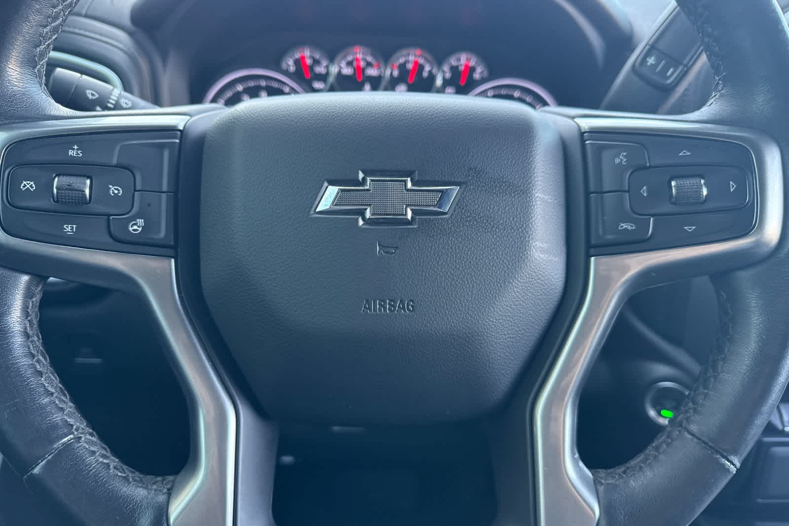 Thumbnail: 2021 Chevrolet Silverado 1500 - 22