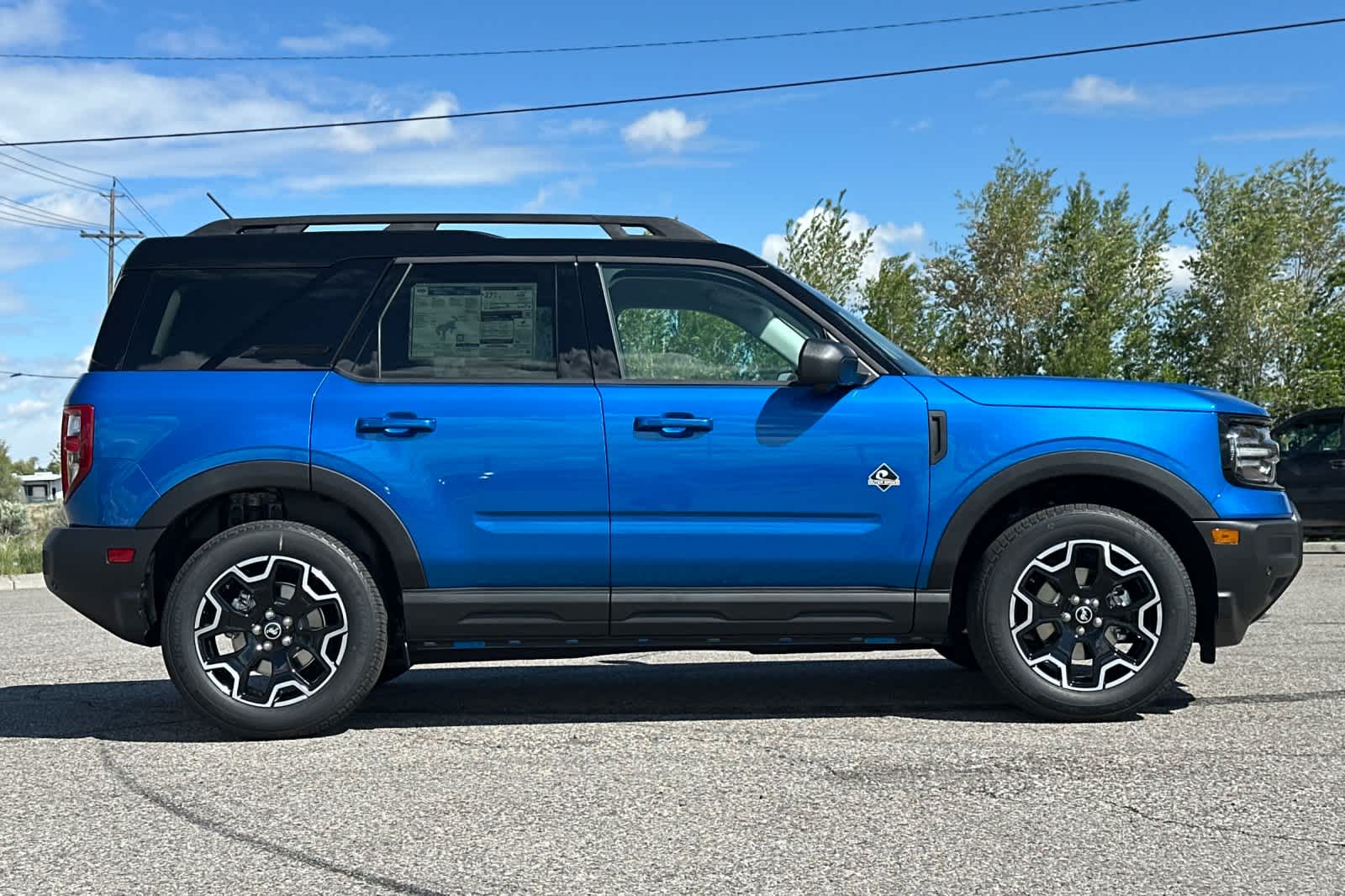 Thumbnail: 2025 Ford Bronco Sport - 8