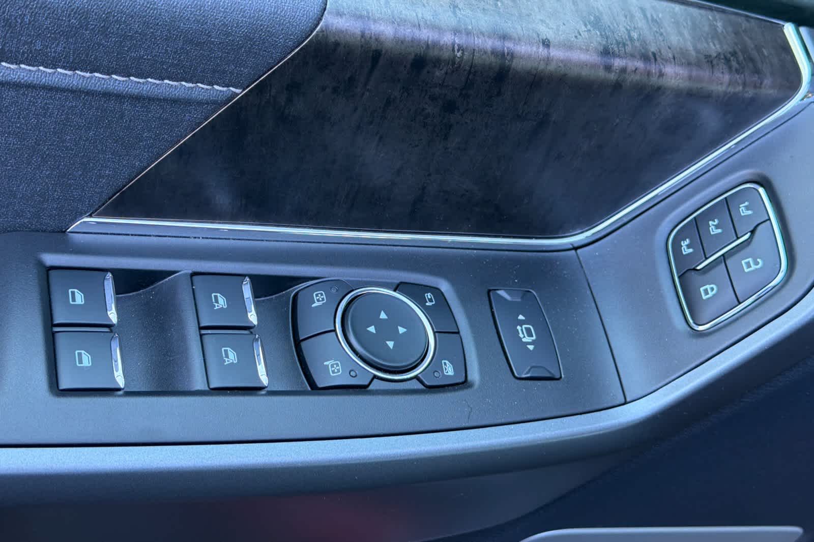 Thumbnail: 2025 Ford F-350 - 13