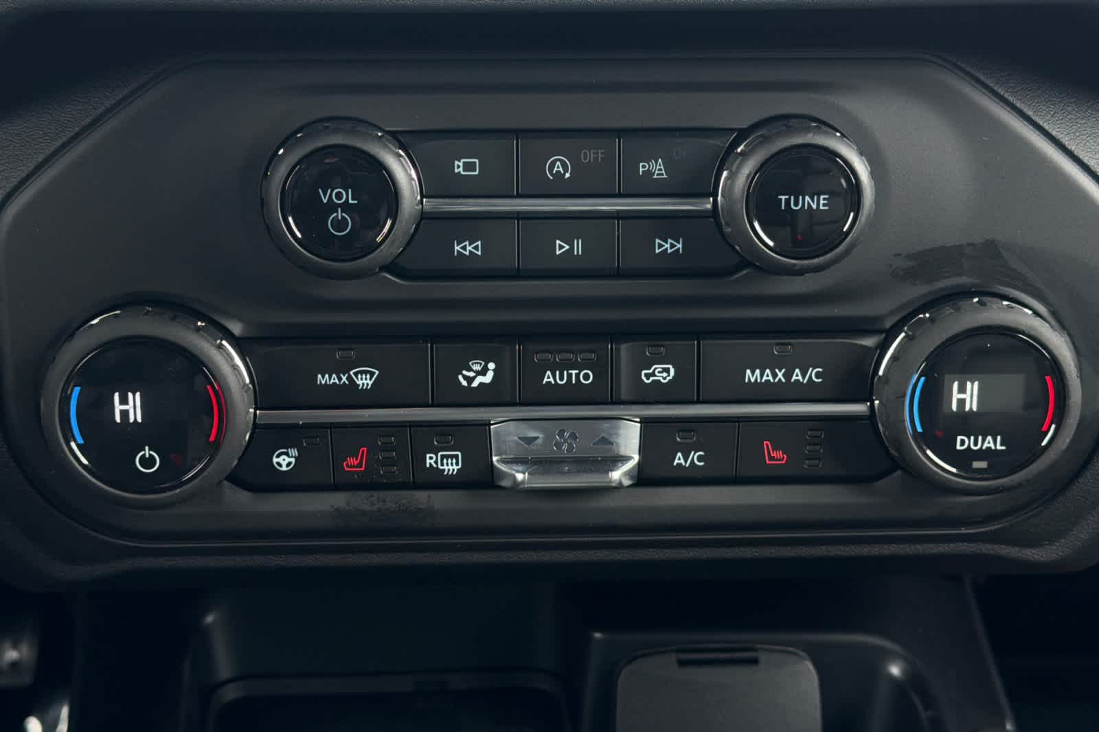 Thumbnail: 2026 Ford Bronco - 21