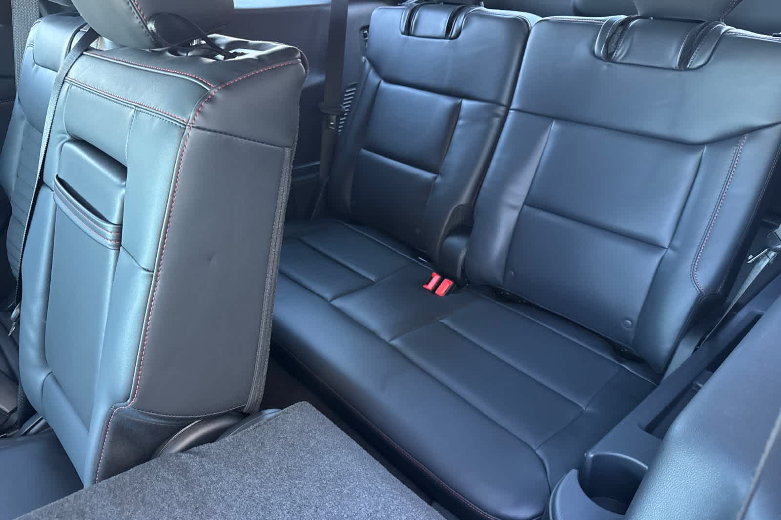 Thumbnail: 2026 Ford Explorer - 15