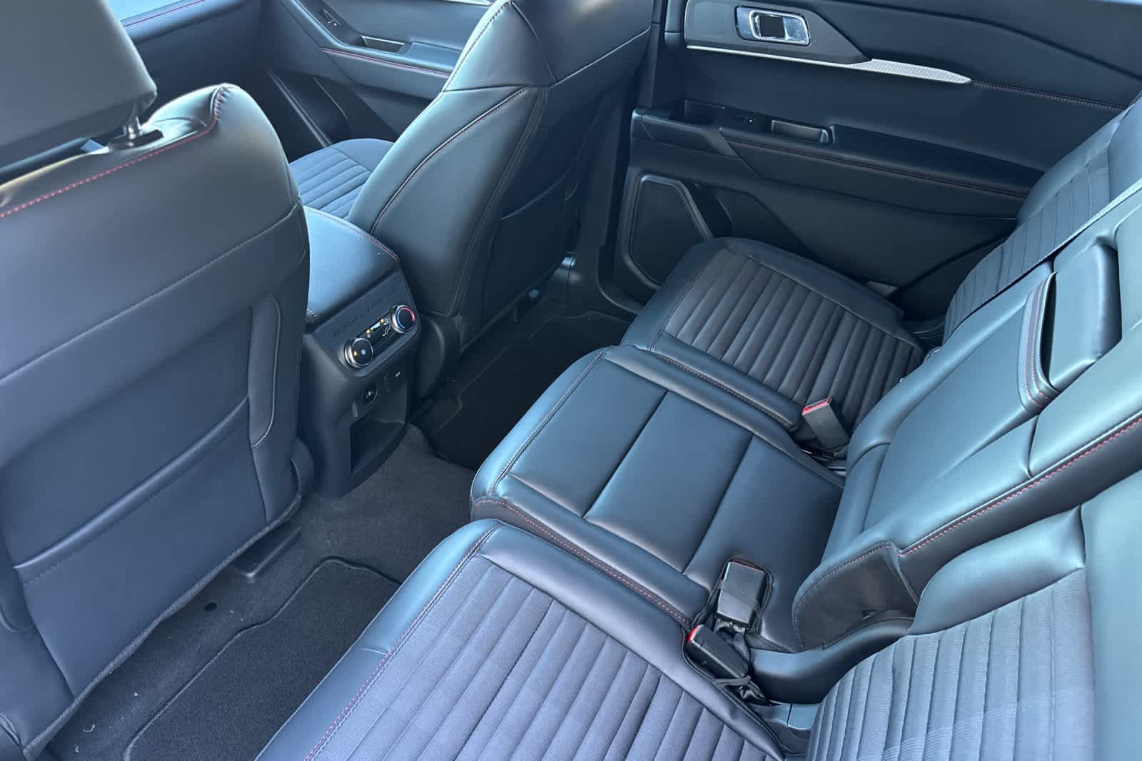 Thumbnail: 2026 Ford Explorer - 4