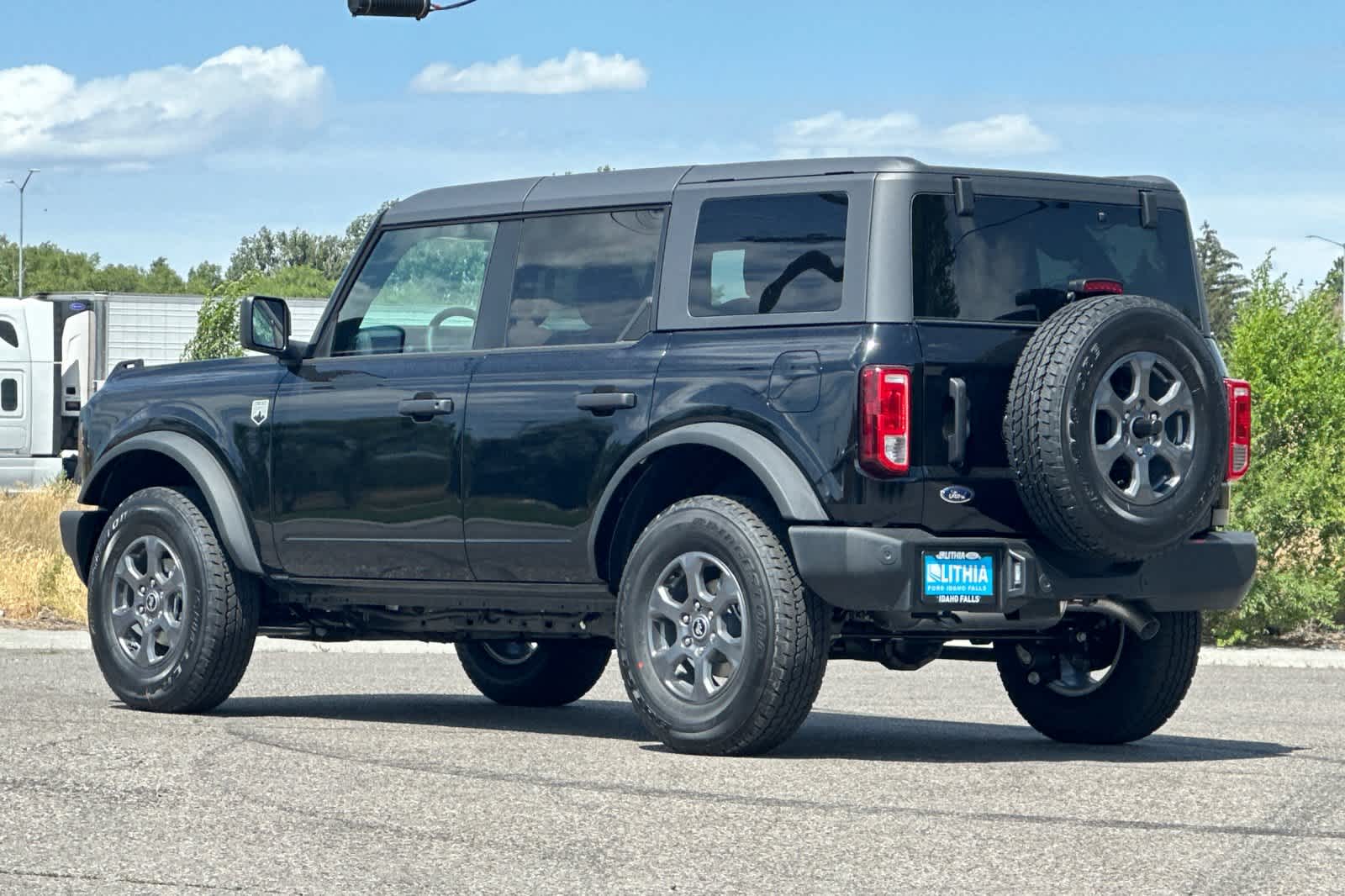 Thumbnail: 2025 Ford Bronco - 6