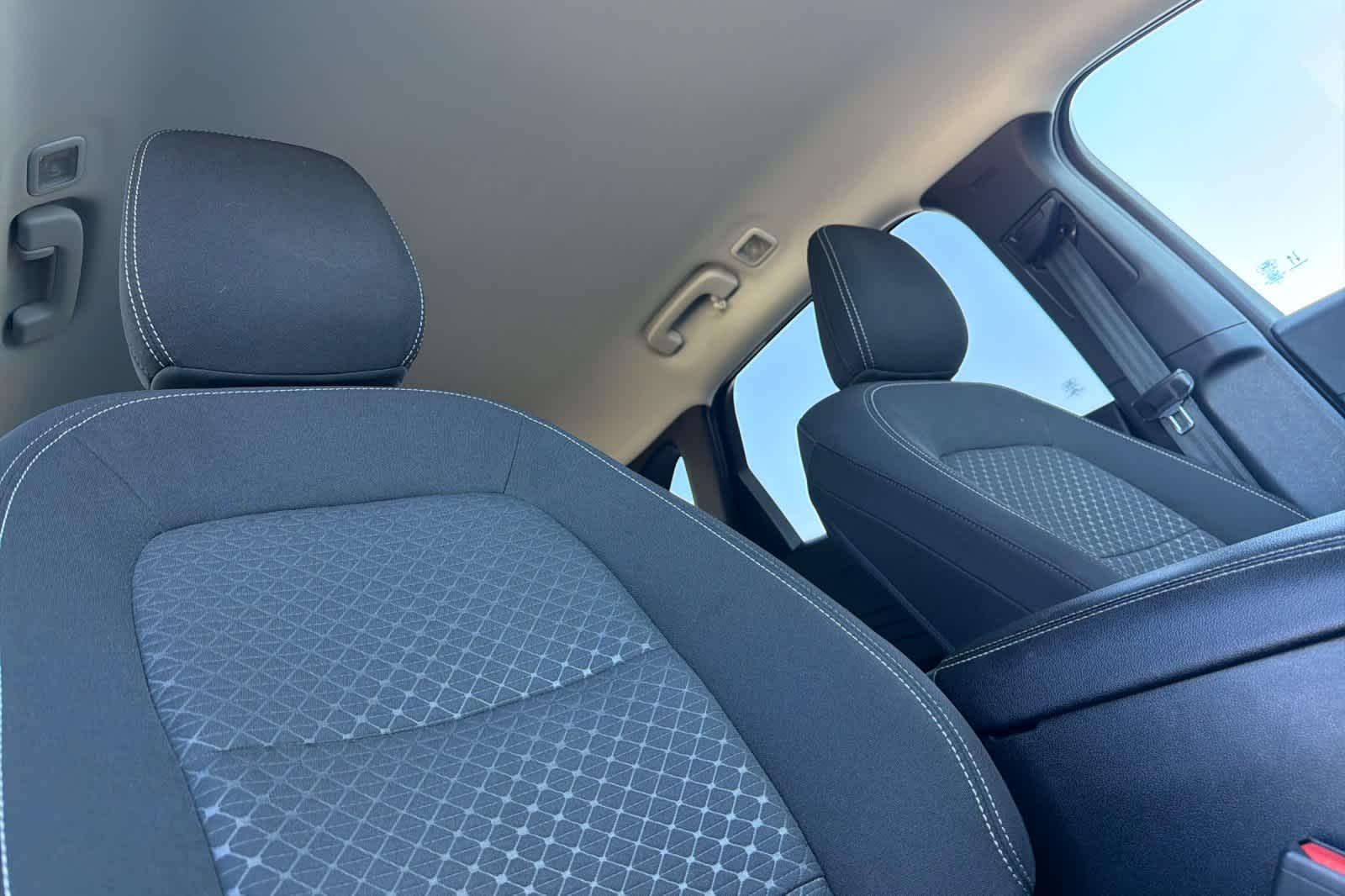 Thumbnail: 2023 Ford Escape - 17