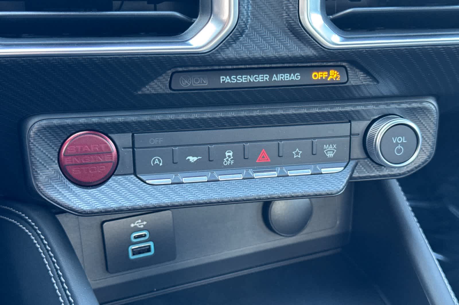 Thumbnail: 2025 Ford Mustang - 20