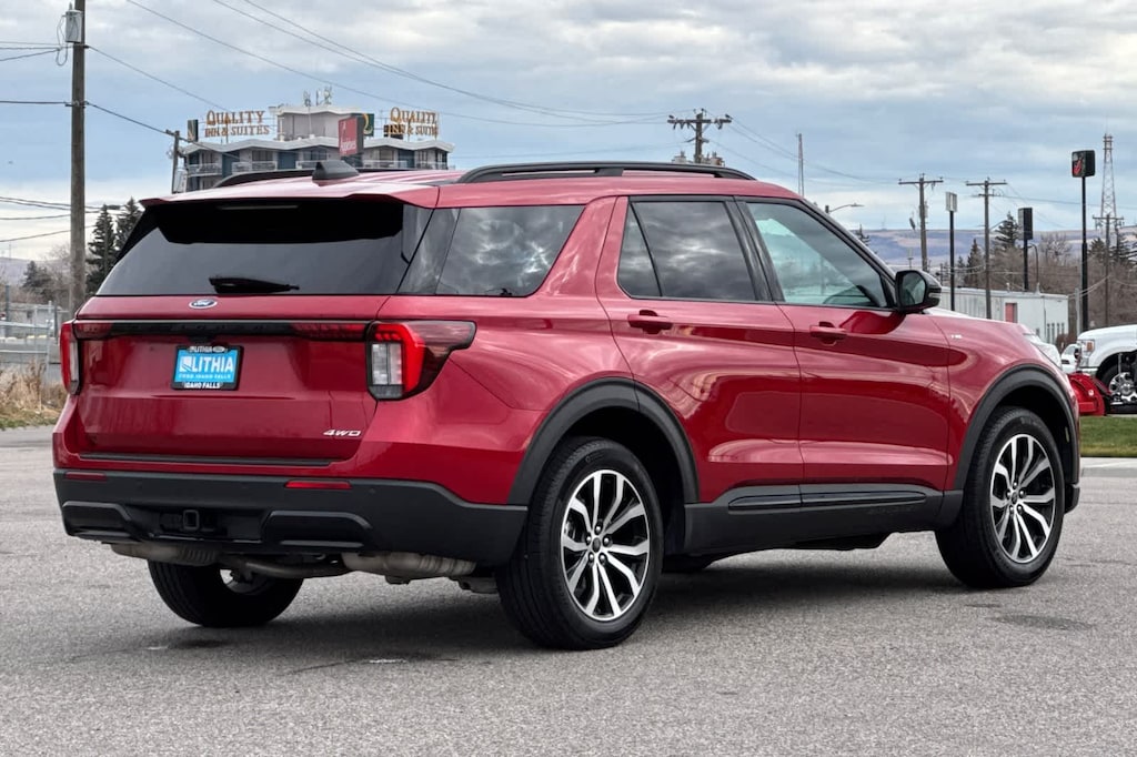 Certified 2025 Ford Explorer ST-Line SUV