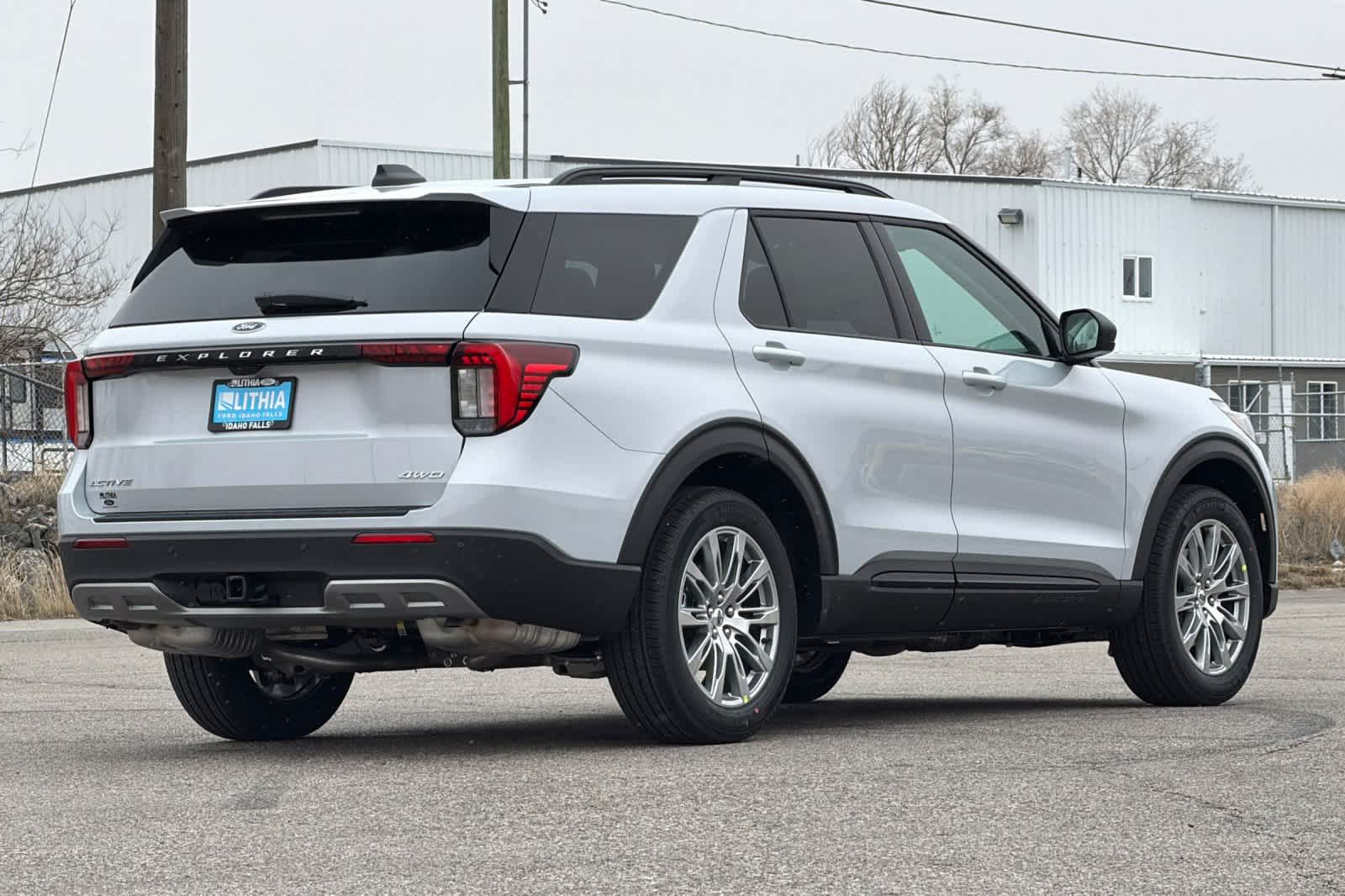 Thumbnail: 2026 Ford Explorer - 2