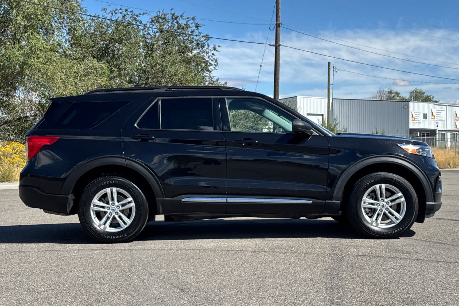 Thumbnail: 2024 Ford Explorer - 8