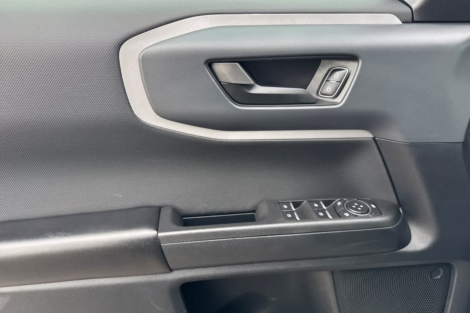 Thumbnail: 2021 Ford Bronco Sport - 12