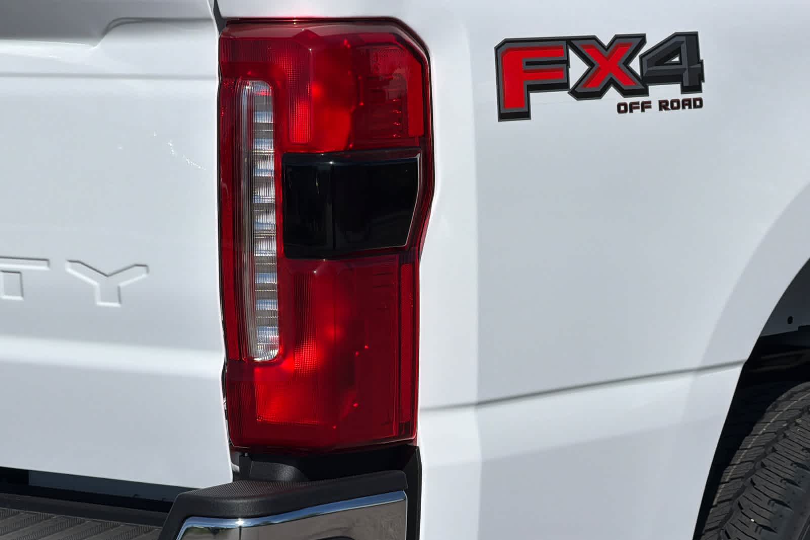 2026 Ford F-350 Super Duty Lariat - Photo 27