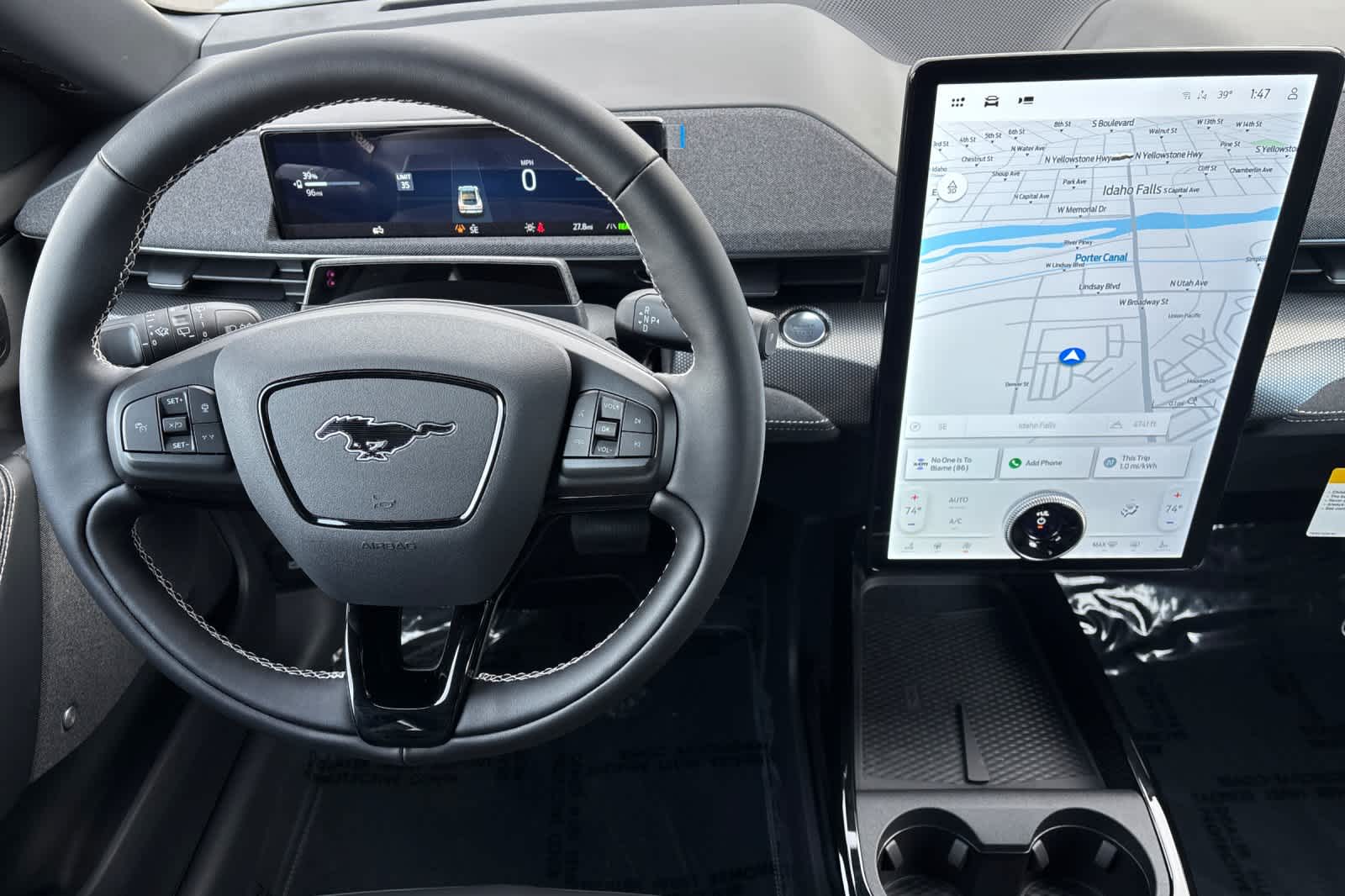 Thumbnail: 2025 Ford Mustang Mach-E - 14