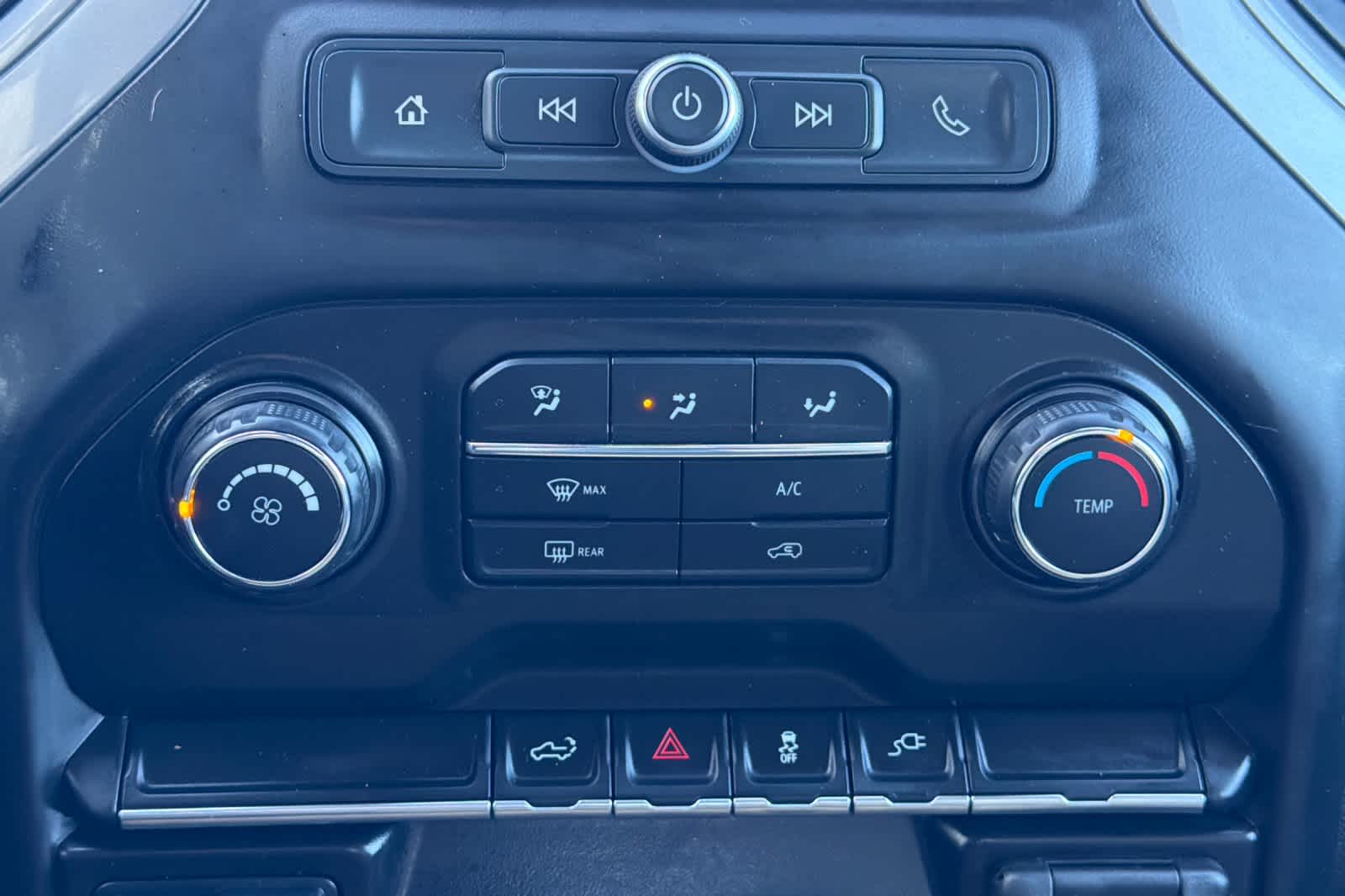 Thumbnail: 2020 Chevrolet Silverado 2500 - 18