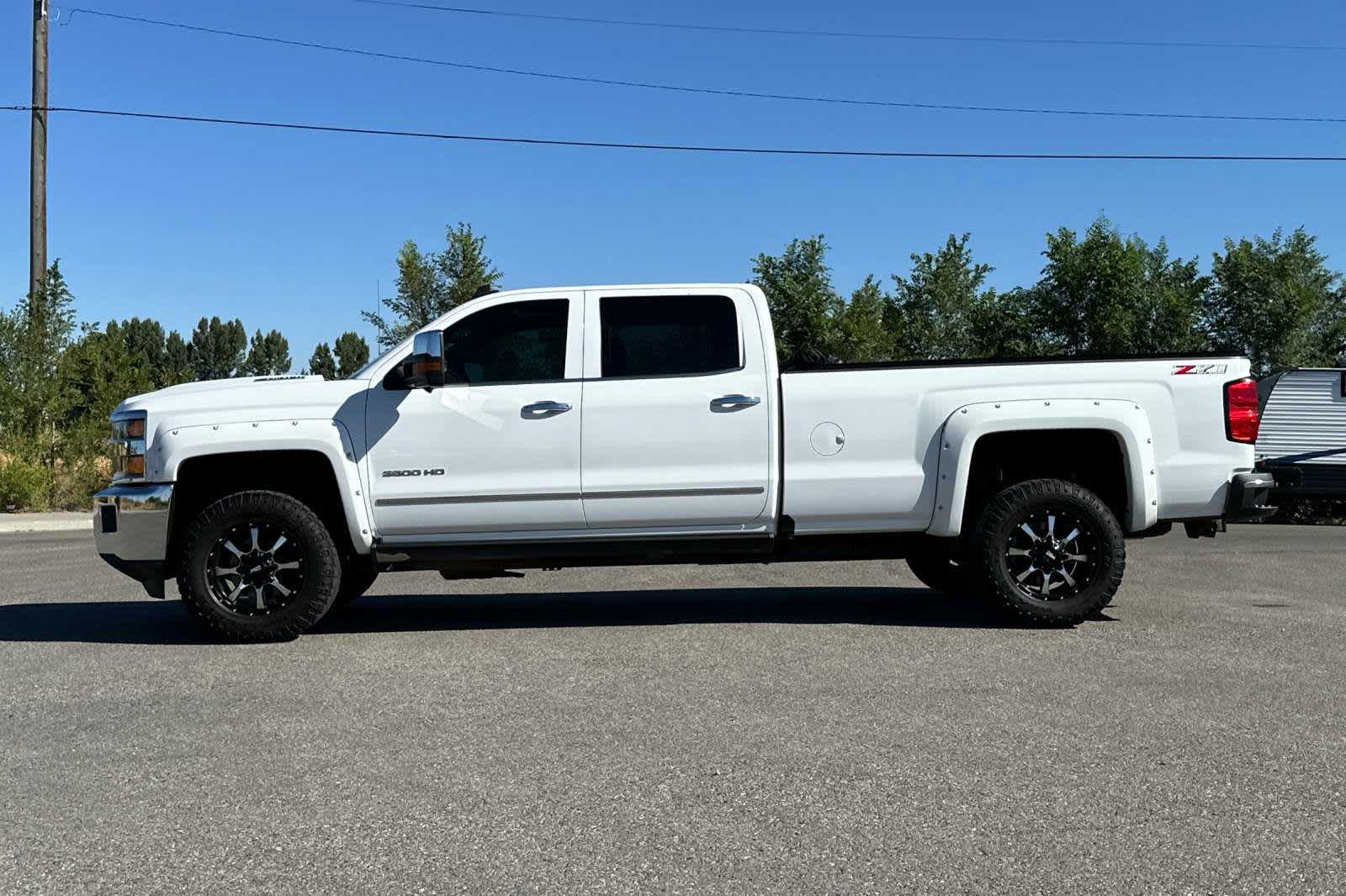 2018 Chevrolet Silverado 3500 LTZ 5