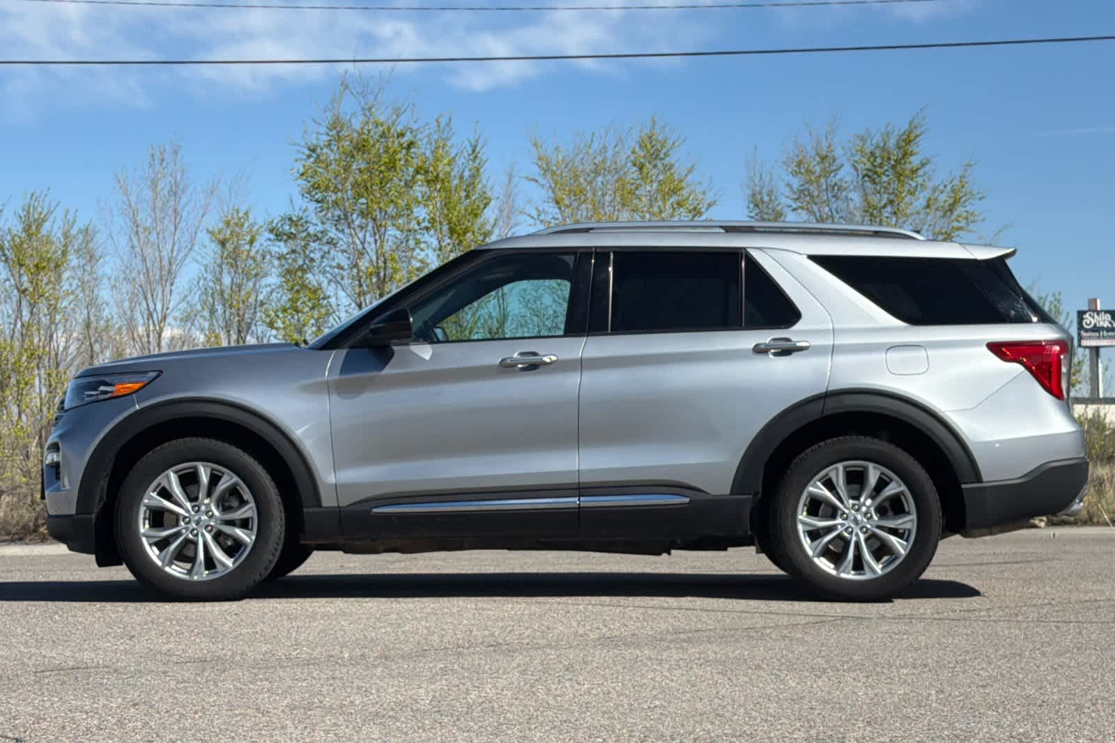 Thumbnail: 2023 Ford Explorer - 5