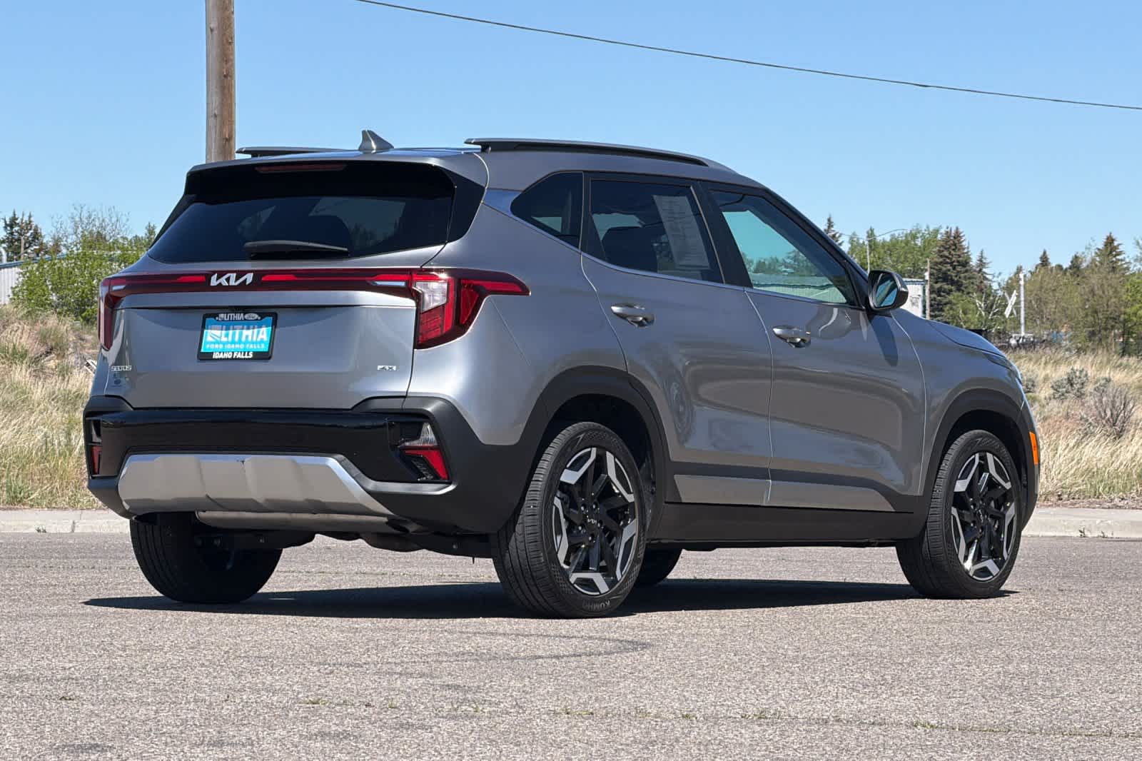 Thumbnail: 2024 Kia Seltos - 2