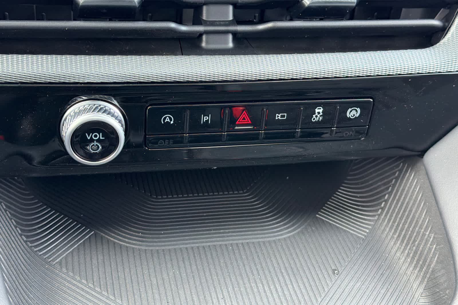 Thumbnail: 2026 Ford Explorer - 22