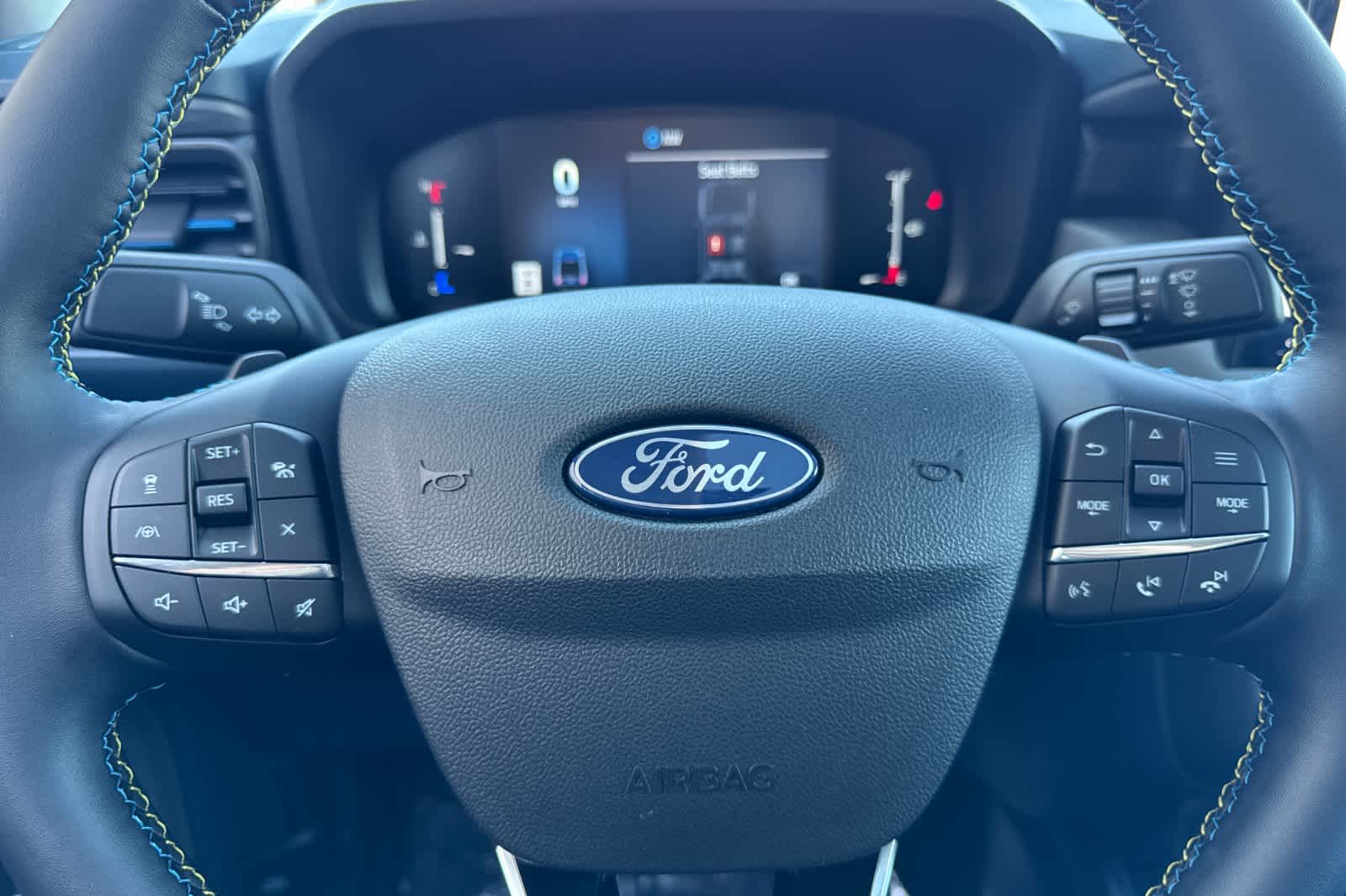 Thumbnail: 2025 Ford Maverick - 23