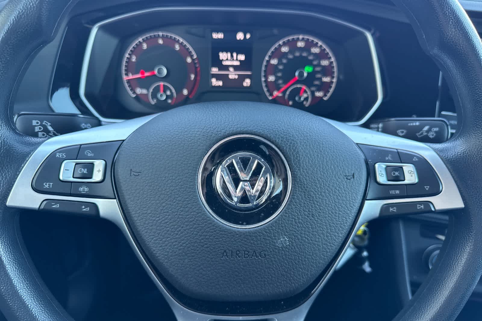 Thumbnail: 2020 Volkswagen Jetta - 21