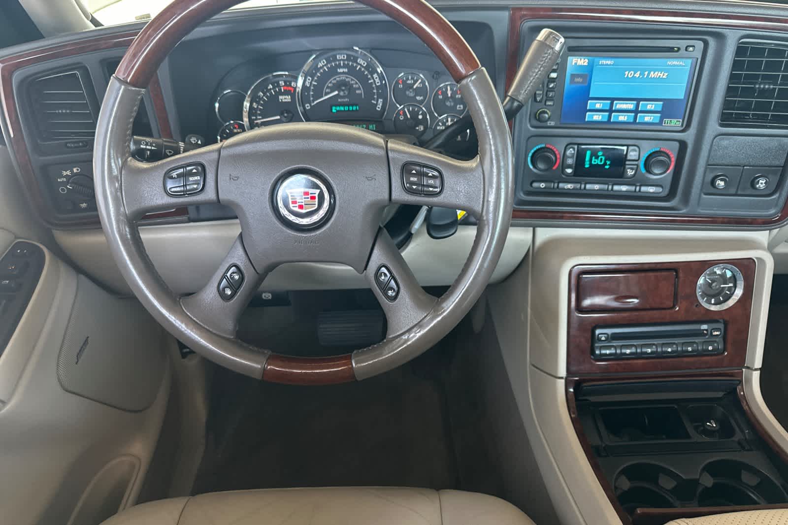 Thumbnail: 2005 Cadillac Escalade - 14