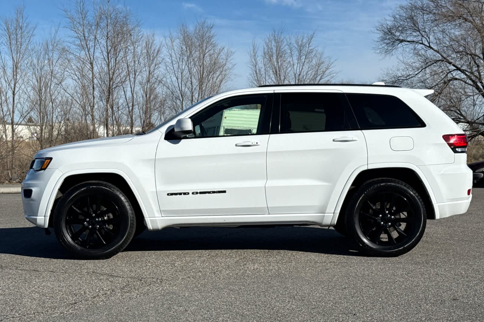 Thumbnail: 2020 Jeep Grand Cherokee - 5
