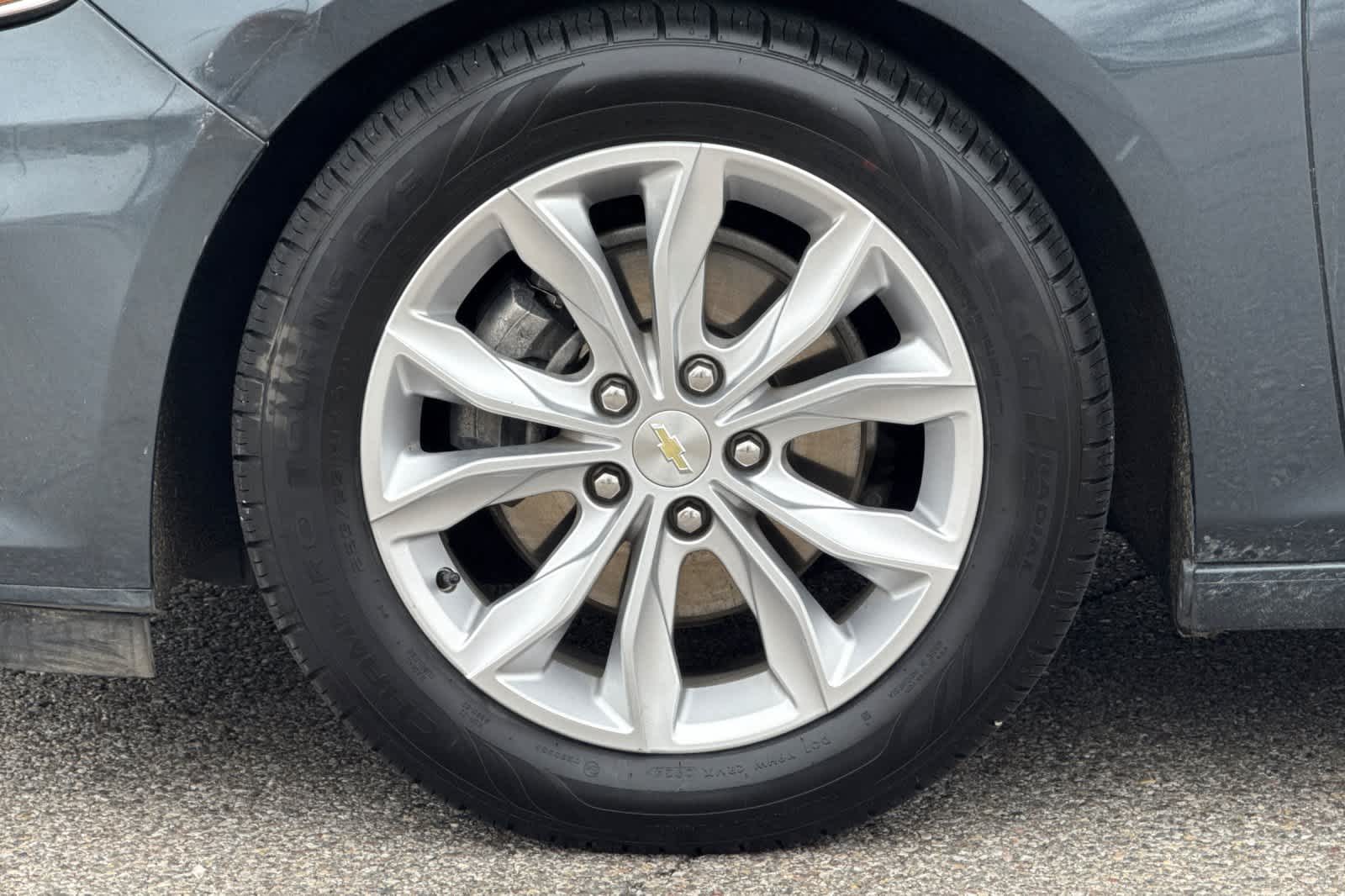 Thumbnail: 2019 Chevrolet Malibu - 25