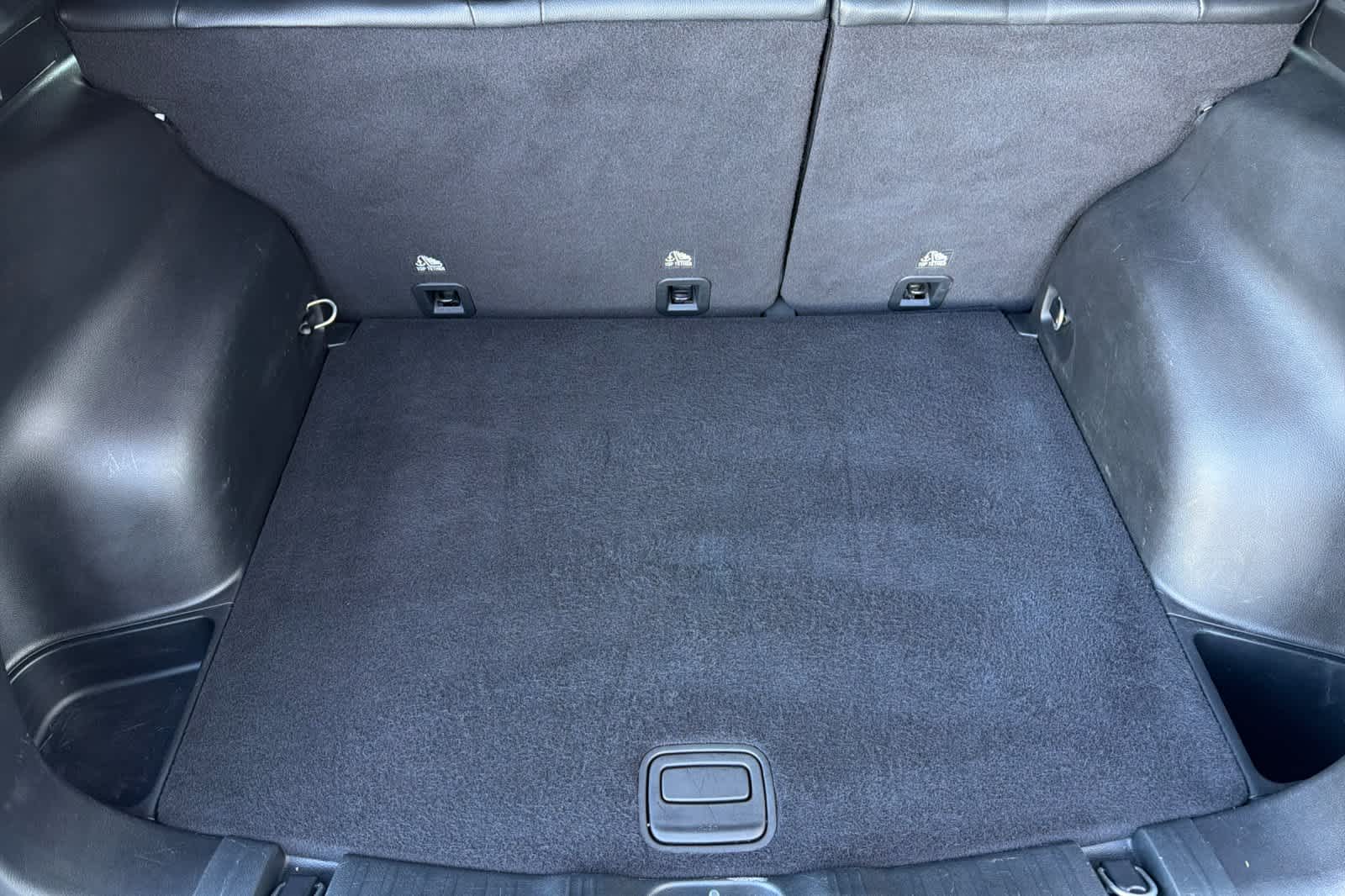 Thumbnail: 2023 Jeep Compass - 15