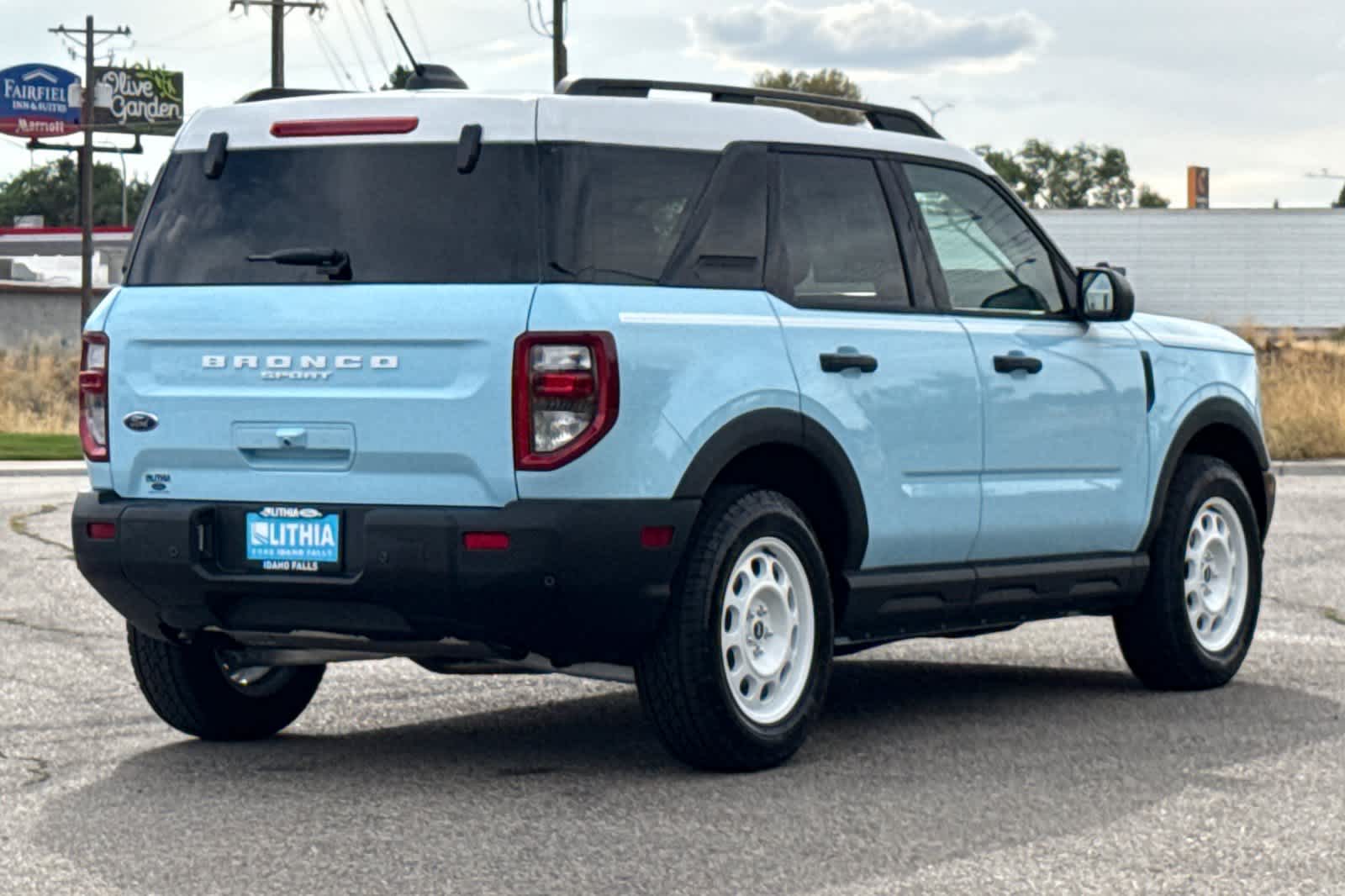 Thumbnail: 2025 Ford Bronco Sport - 2