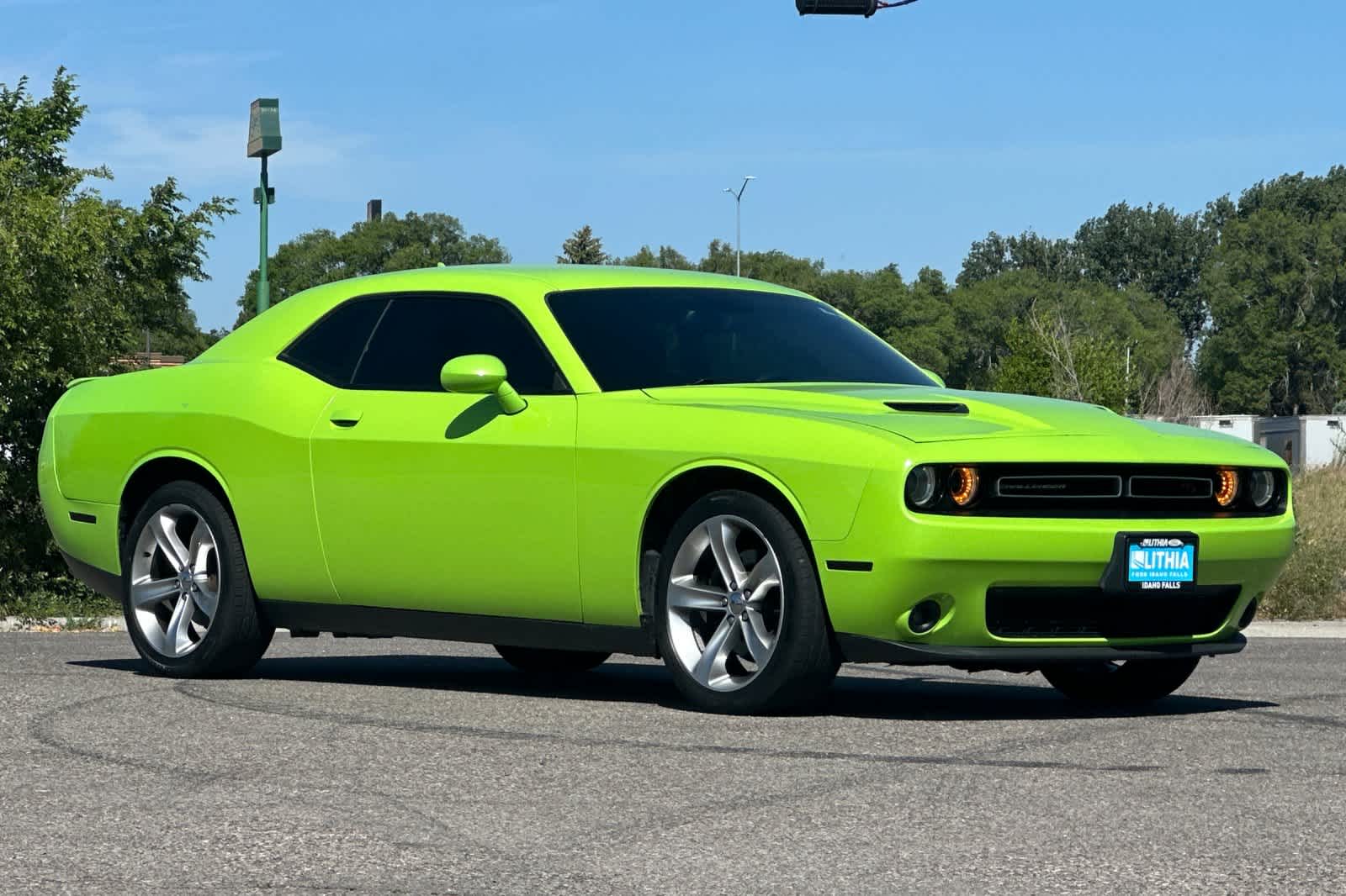 Thumbnail: 2015 Dodge Challenger - 9
