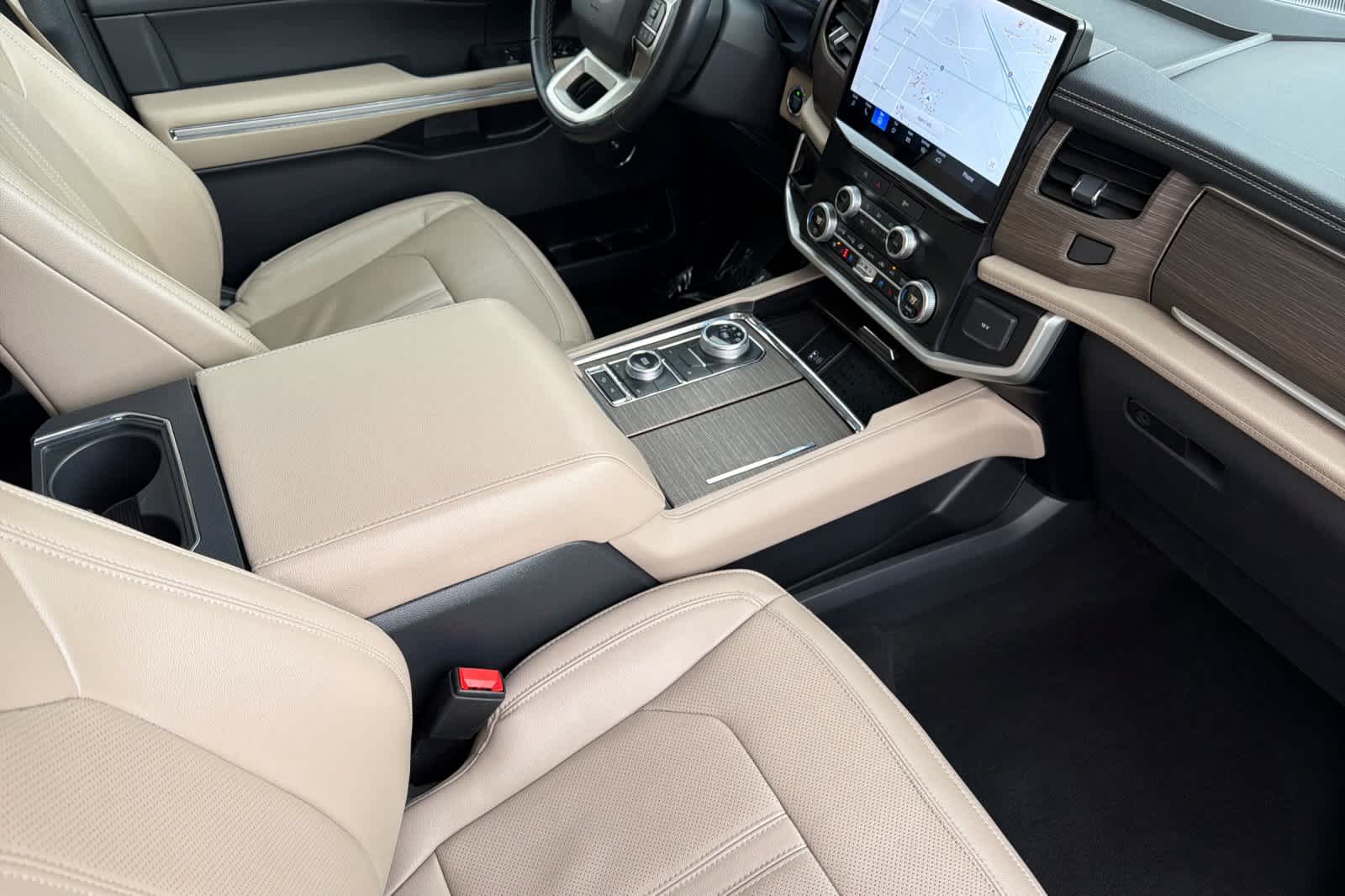 Thumbnail: 2024 Ford Expedition MAX - 17