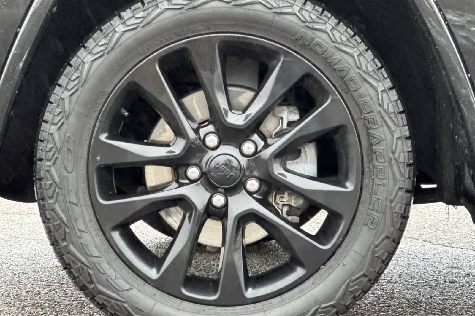 Thumbnail: 2019 Jeep Grand Cherokee - 27