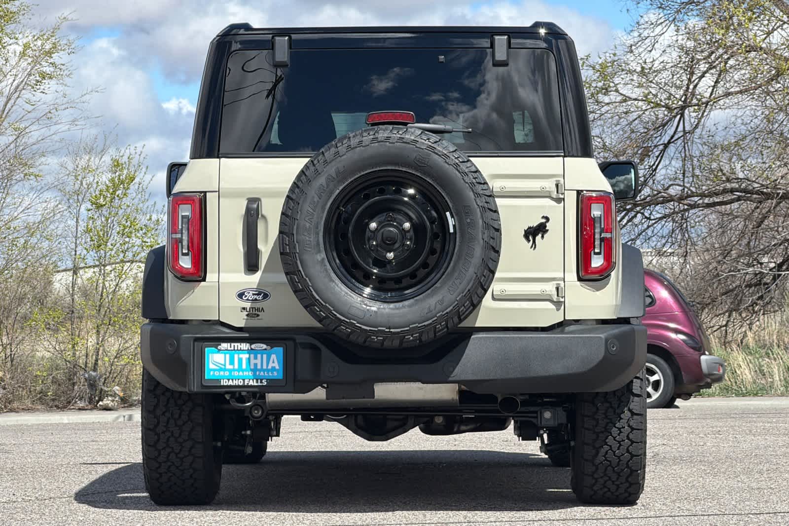 Thumbnail: 2026 Ford Bronco - 7