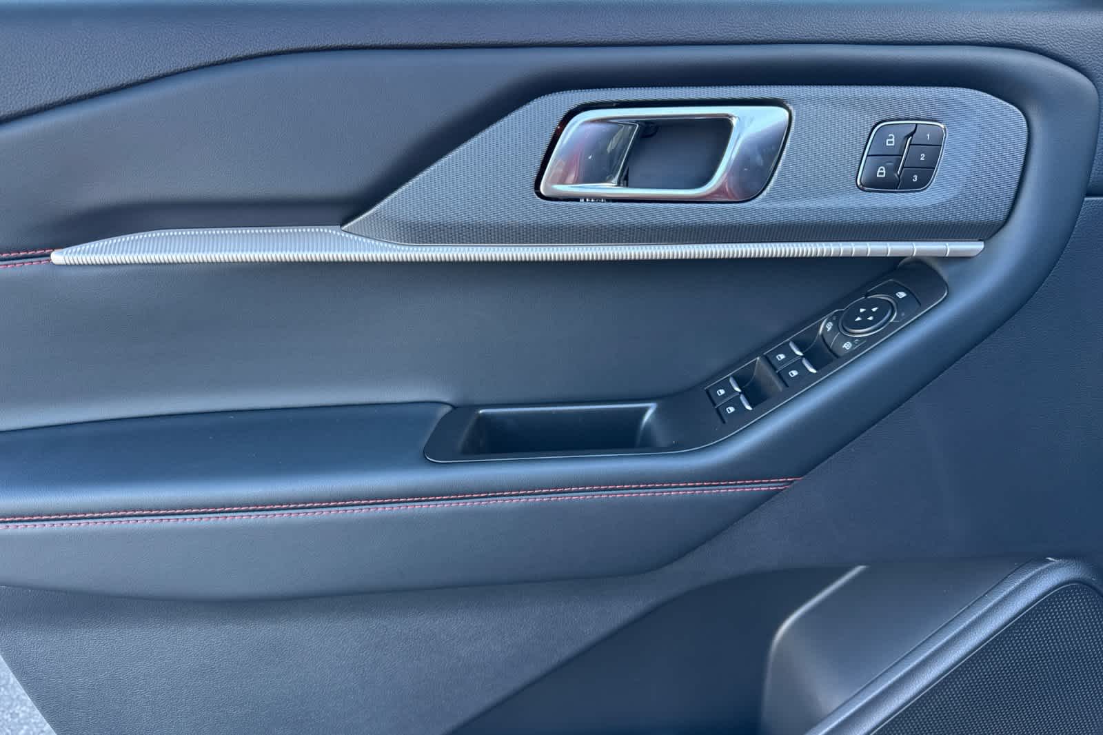 Thumbnail: 2026 Ford Explorer - 12