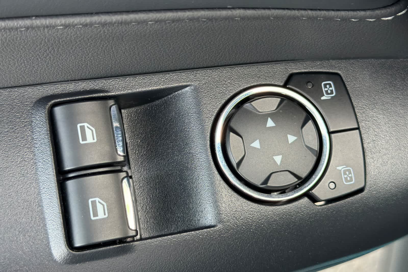 Thumbnail: 2026 Ford Mustang - 13