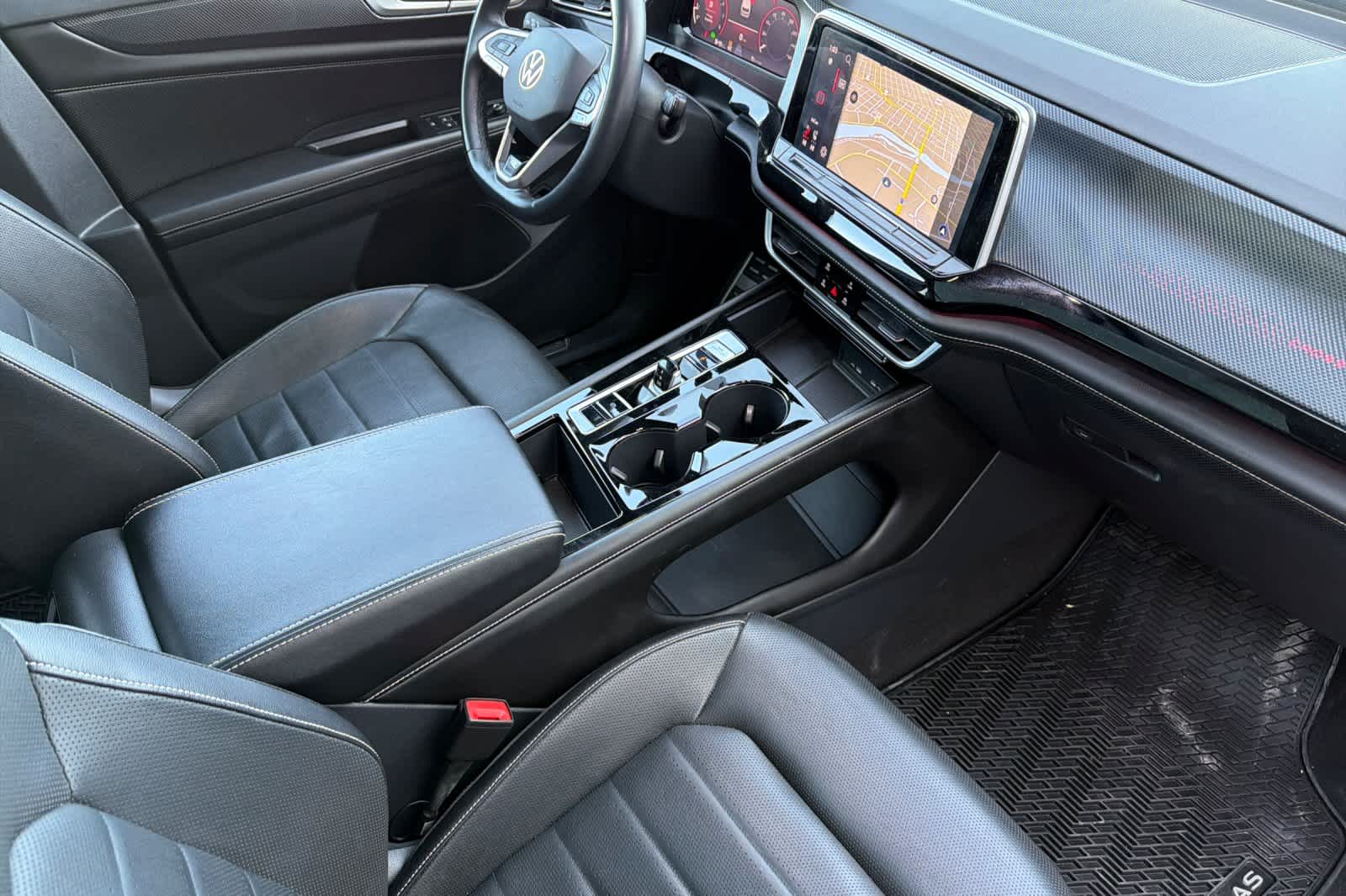 Thumbnail: 2024 Volkswagen Atlas - 16