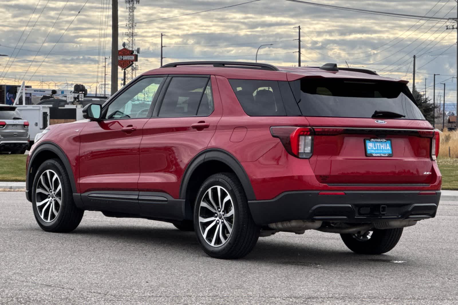 Thumbnail: 2025 Ford Explorer - 6