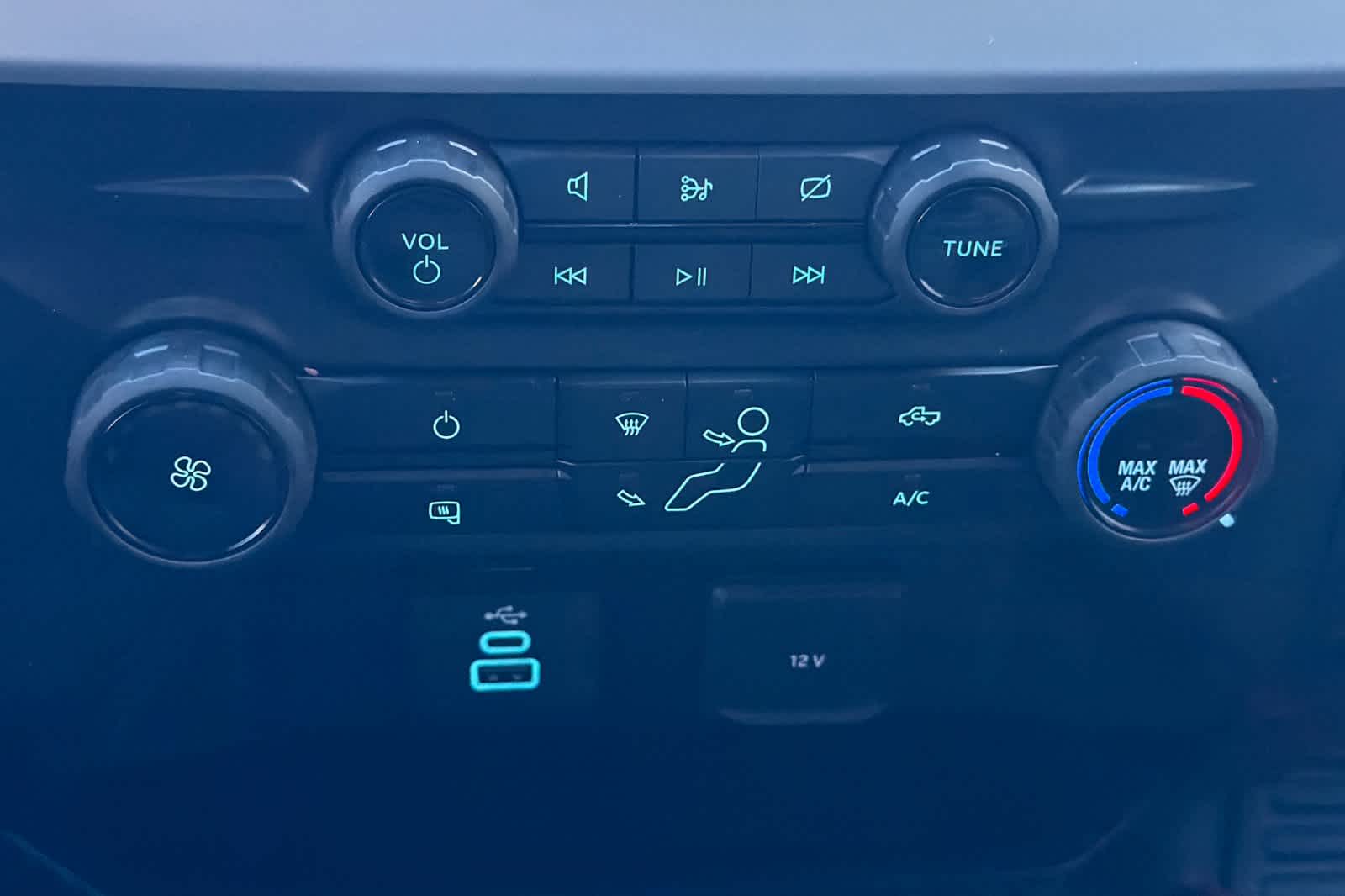 Thumbnail: 2024 Ford F-250 - 19