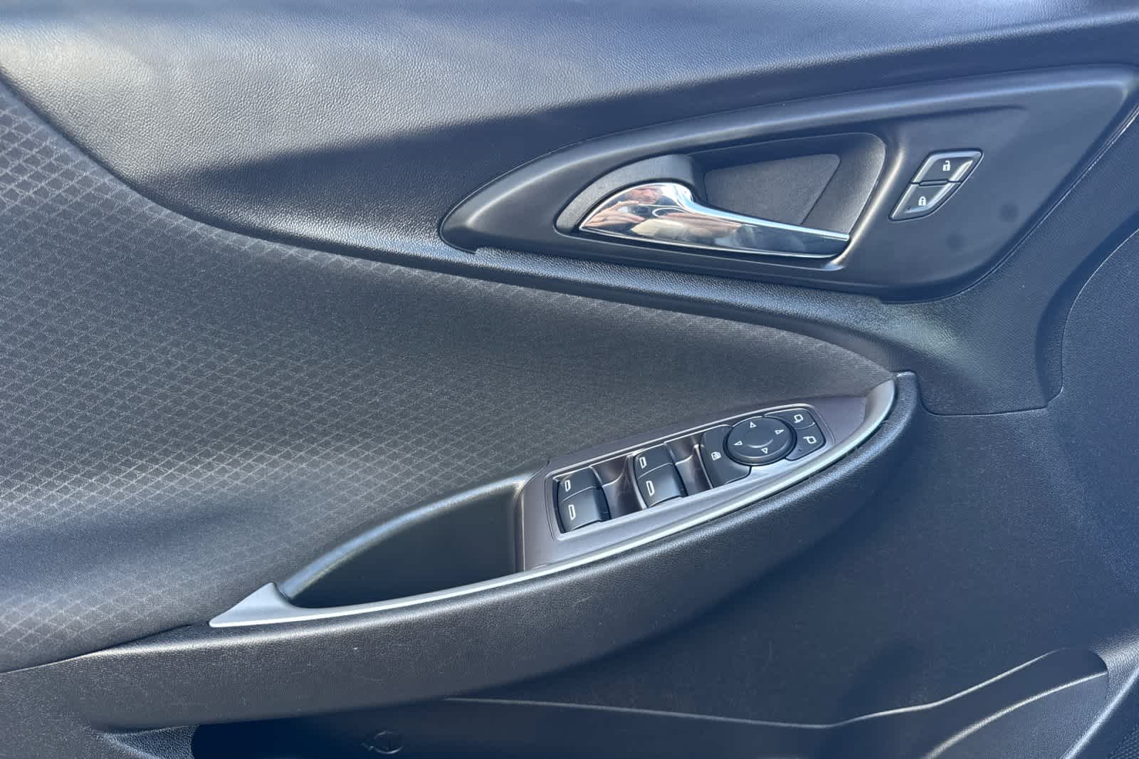 Thumbnail: 2024 Chevrolet Malibu - 12