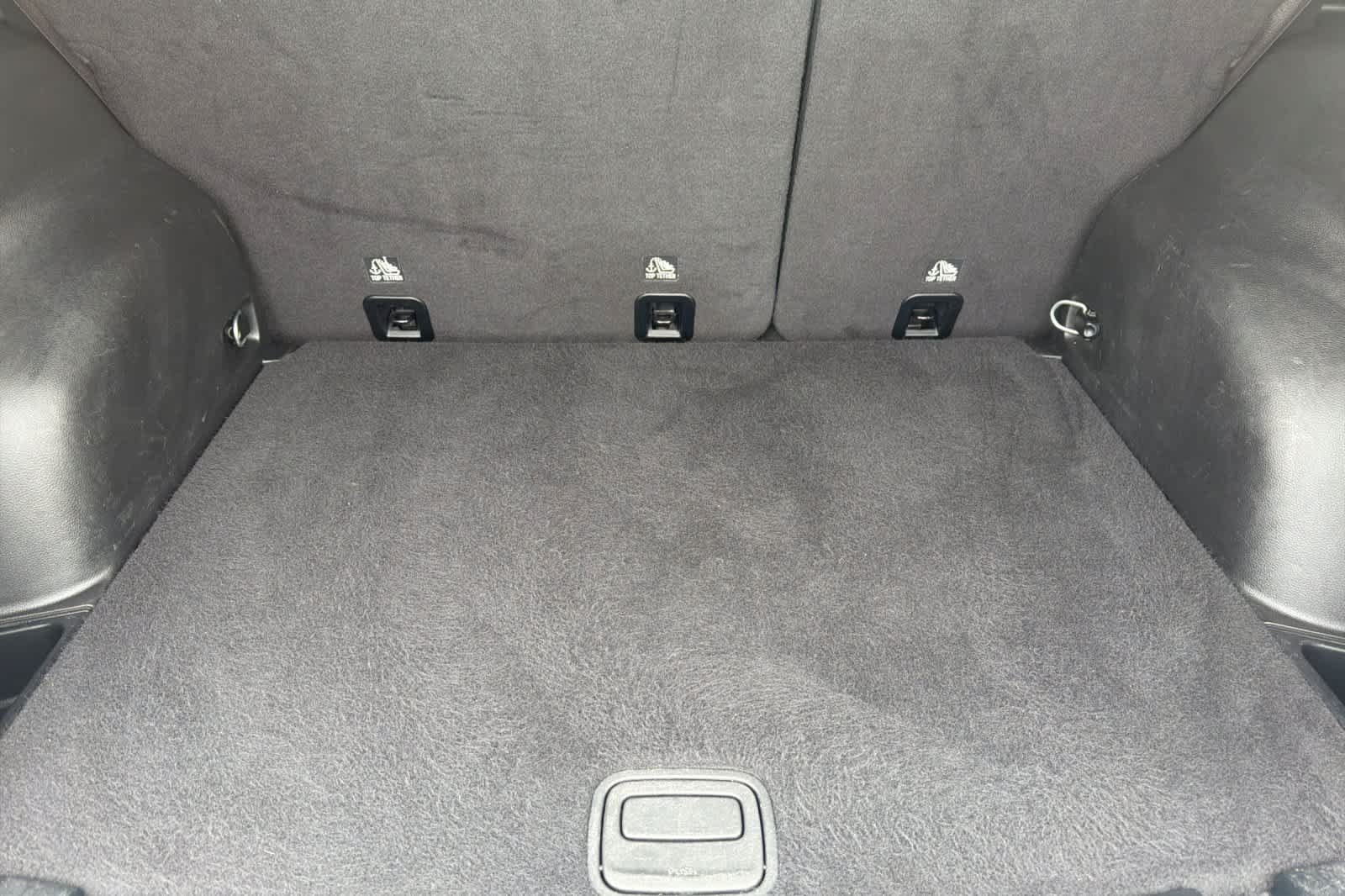 Thumbnail: 2023 Jeep Compass - 15