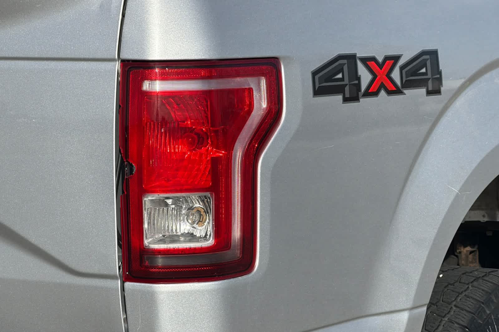 Thumbnail: 2016 Ford F-150 - 24