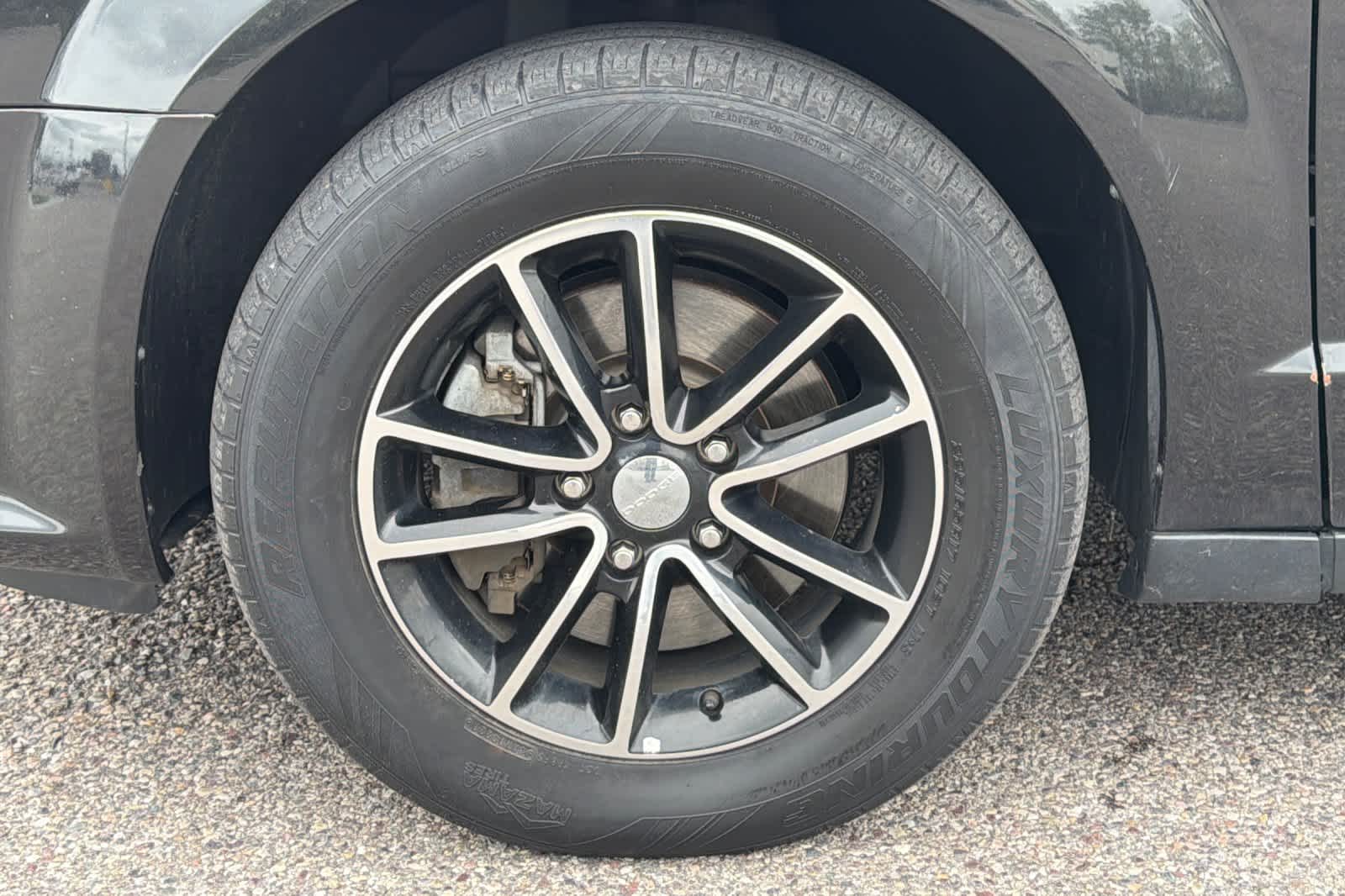 Thumbnail: 2015 Dodge Grand Caravan - 27