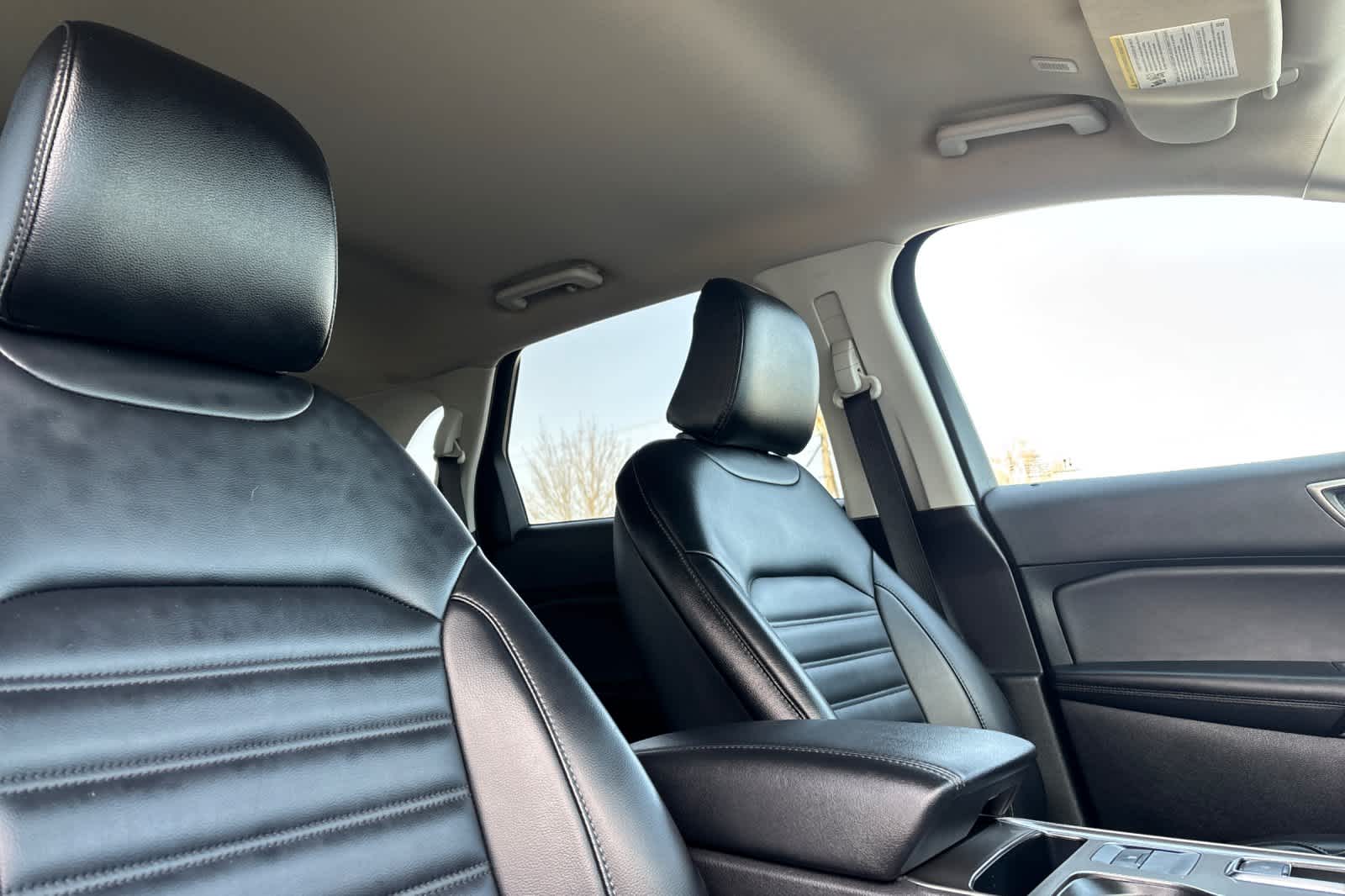 Thumbnail: 2024 Ford Edge - 17