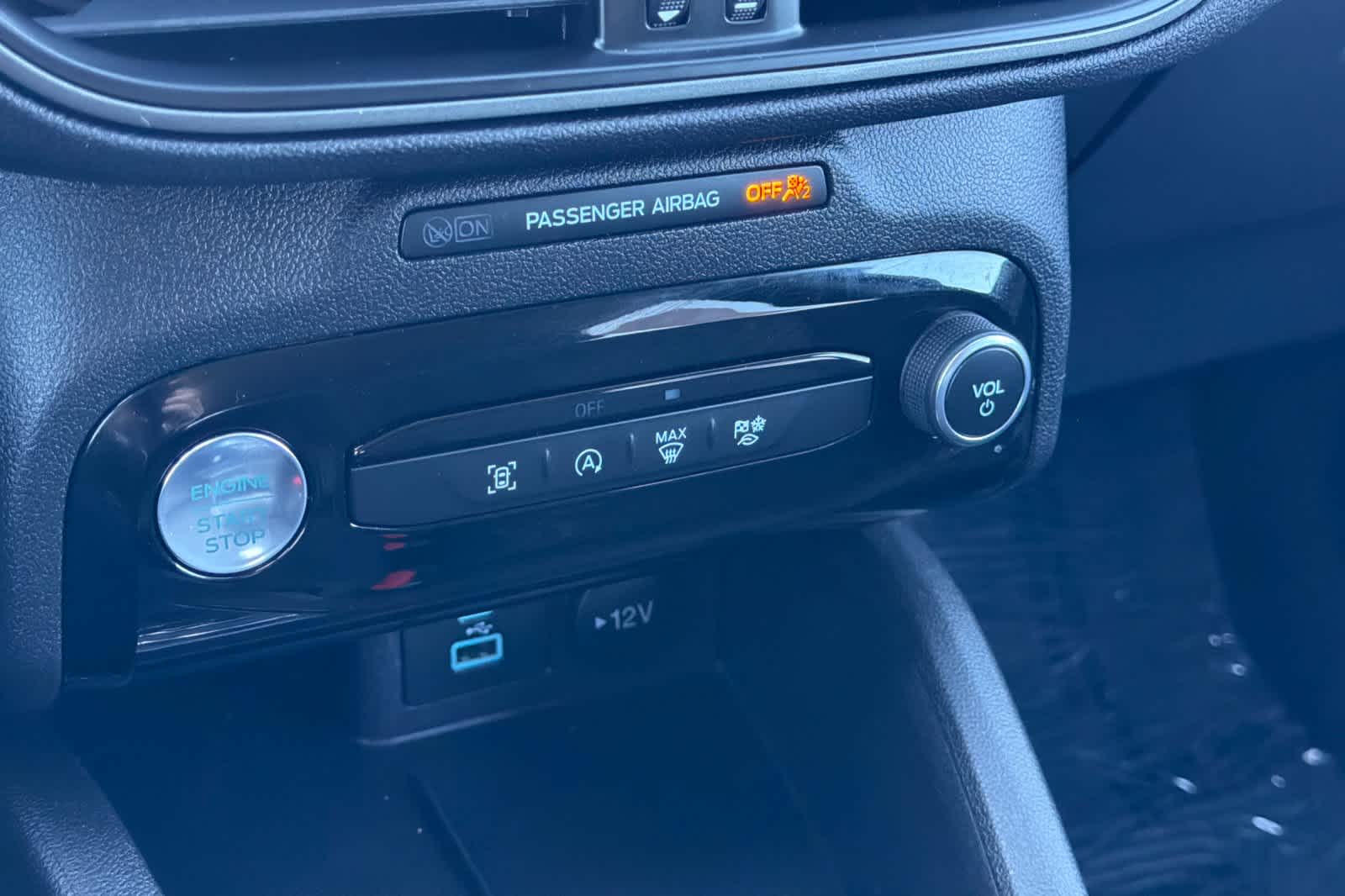 Thumbnail: 2023 Ford Escape - 21