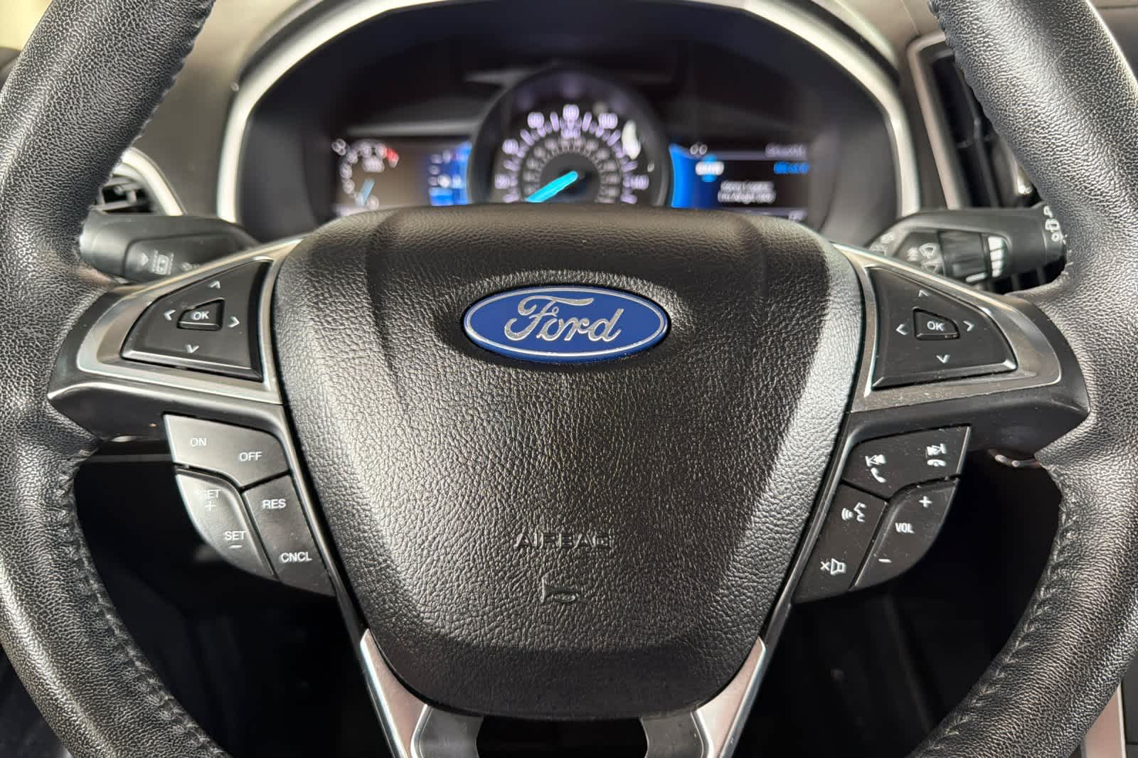 2021 Ford Edge SEL - Photo 23